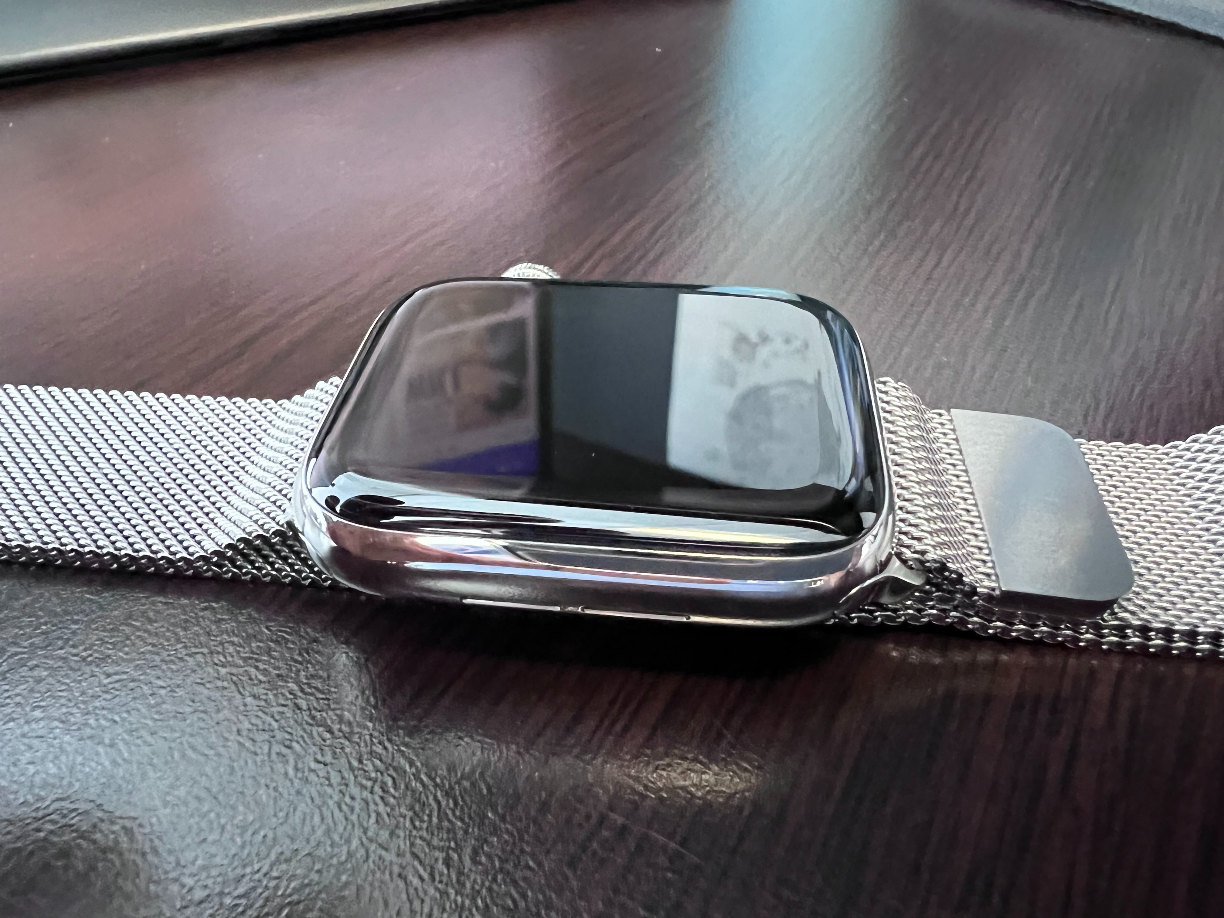 Crystal material for Apple Watch Series 7 - Apple Community