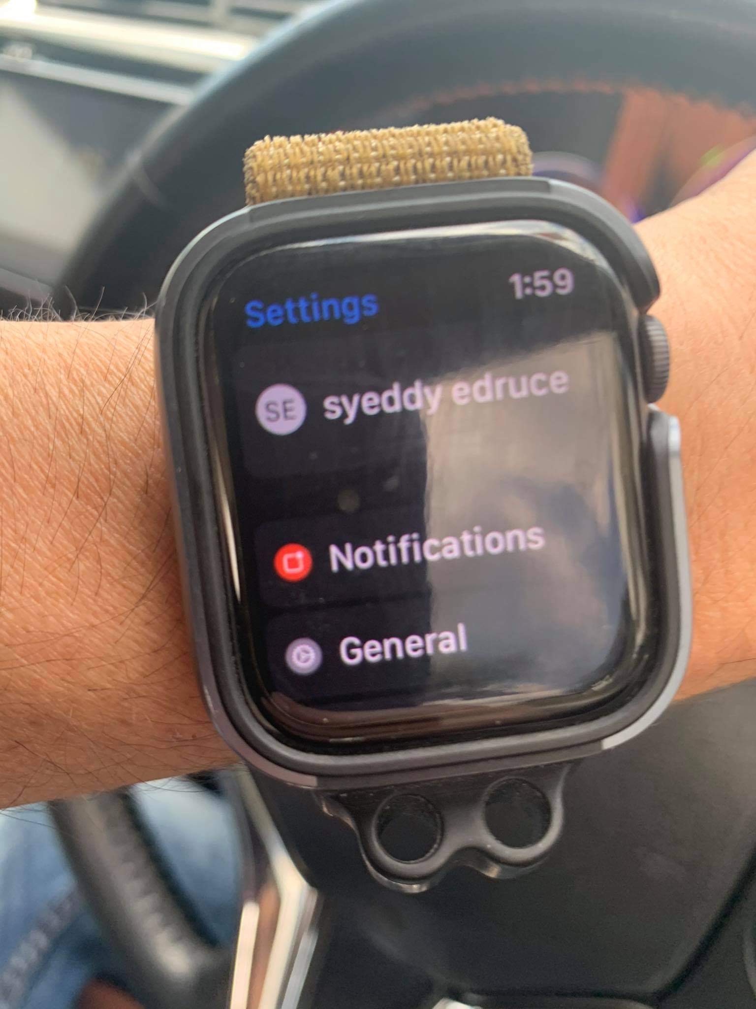 How do i get the online i icon on my apple watch