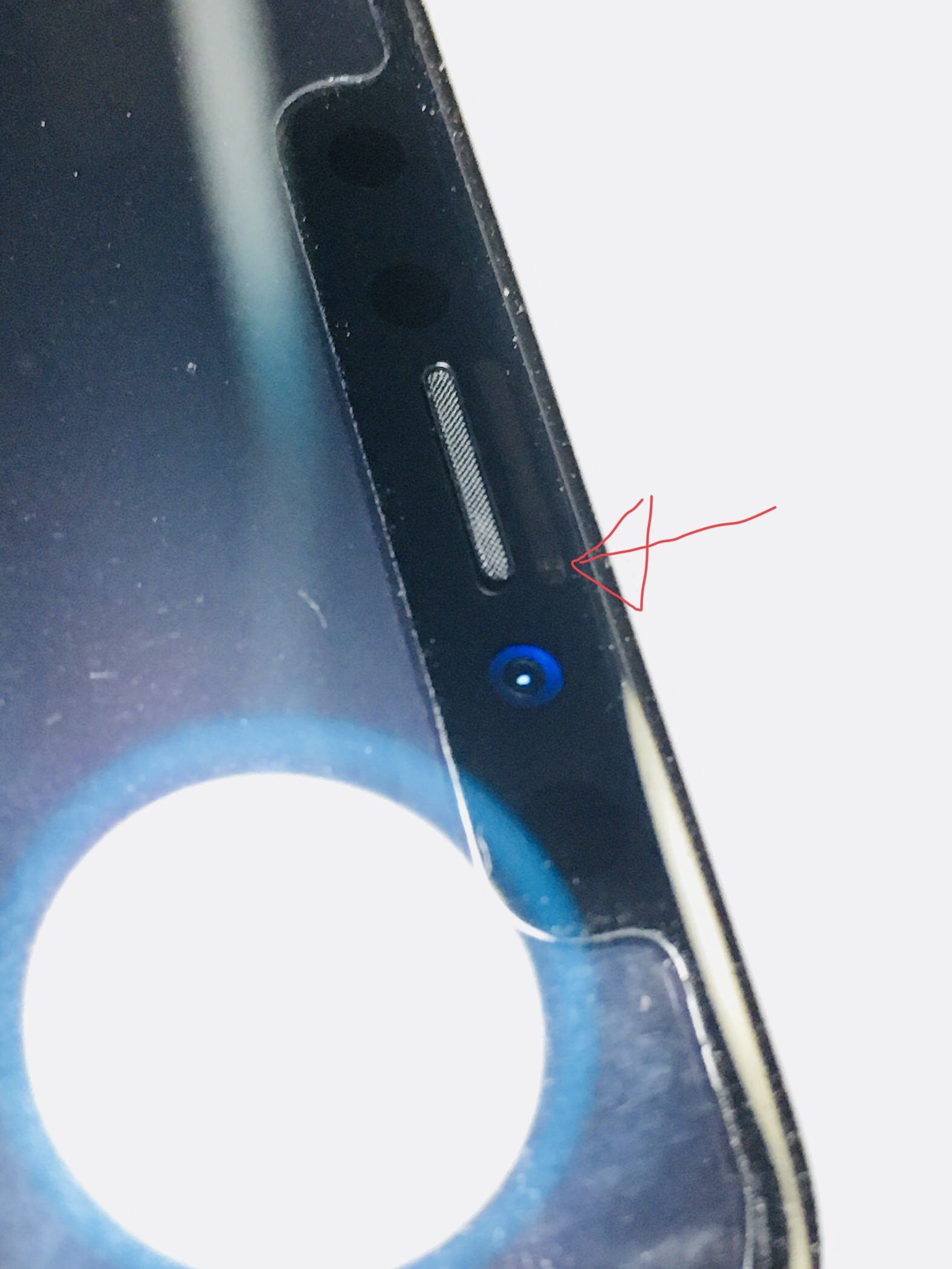 A Thing Inside the ambient light sensor Apple Community