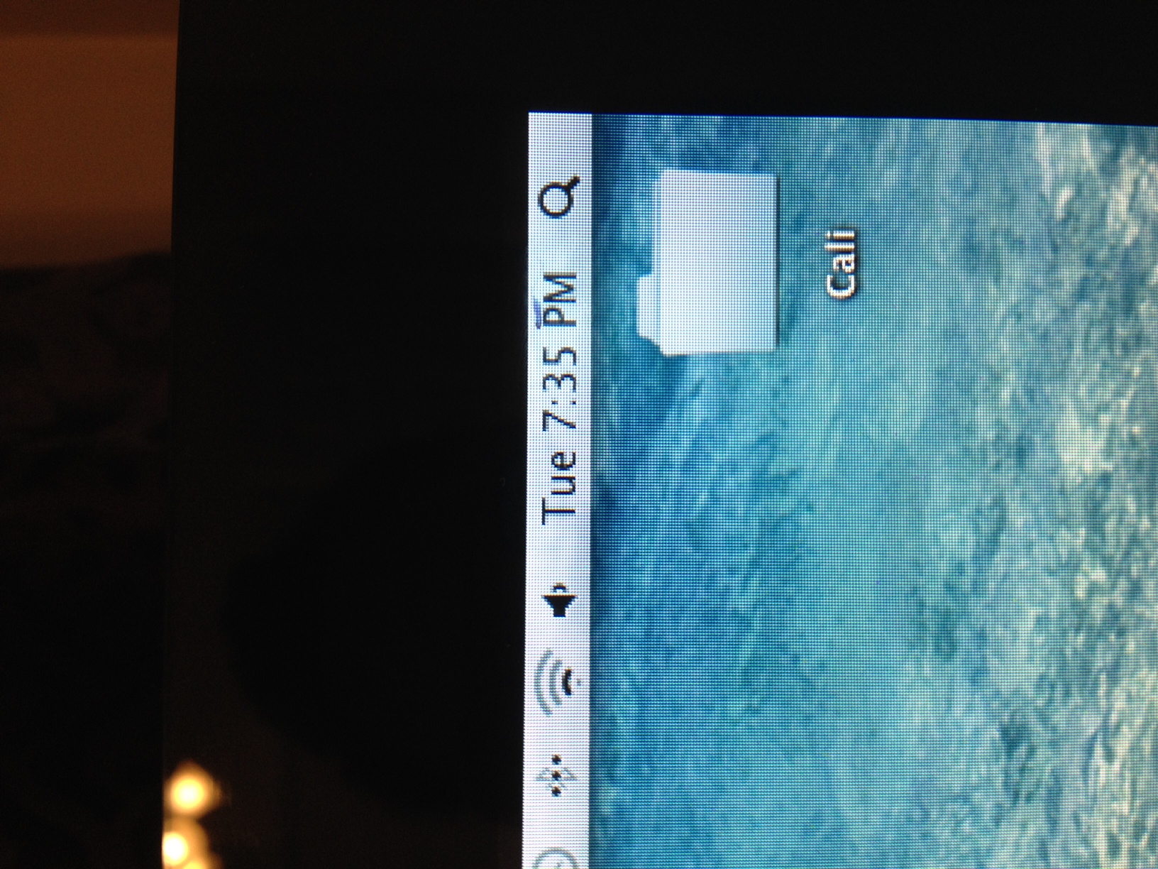 HELP!! Why is there a blue line on my scr… Apple Community