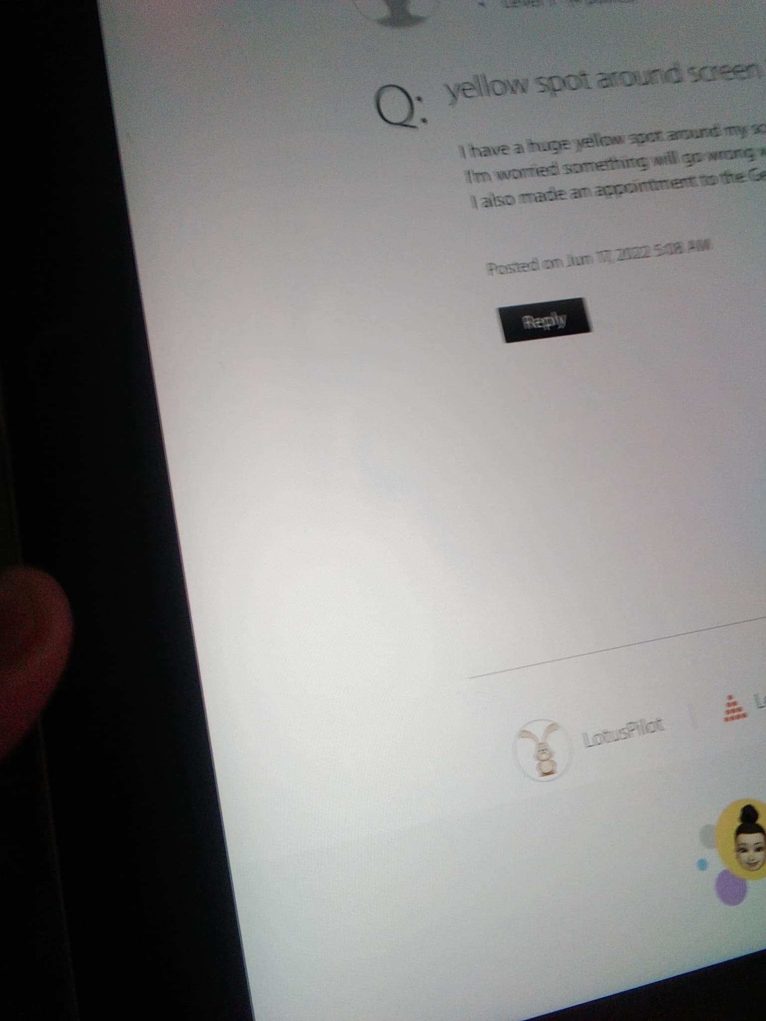 yellow spot around screen iPad Pro 12.9 i… Apple Community