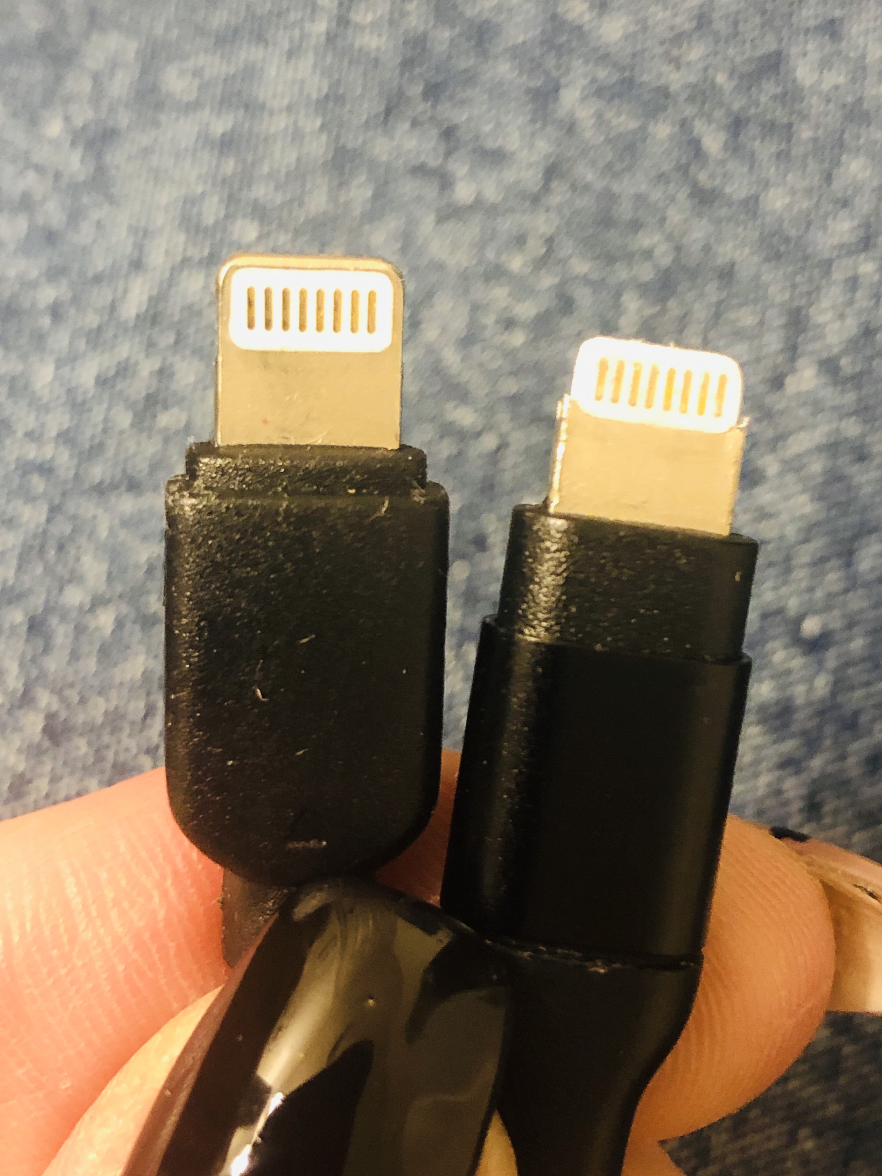 Mfi charger broke inside charging port - Apple Community
