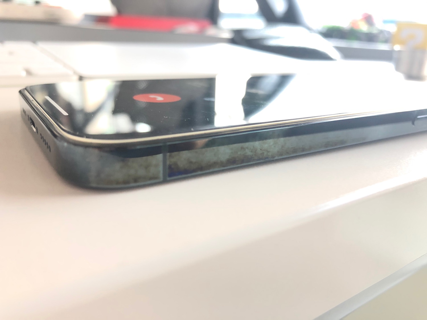 Stains in Stainless Steel in iPhone 11 Pr… Apple Community