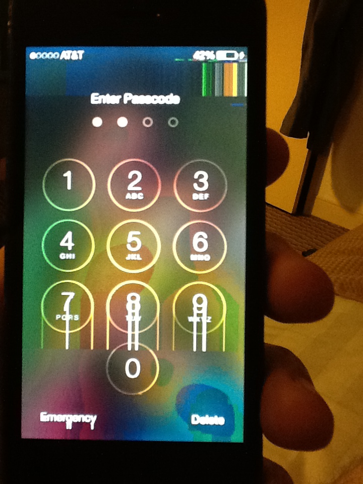 iPhone 5 Screen Jumpy and Scrambled, Now … Apple Community