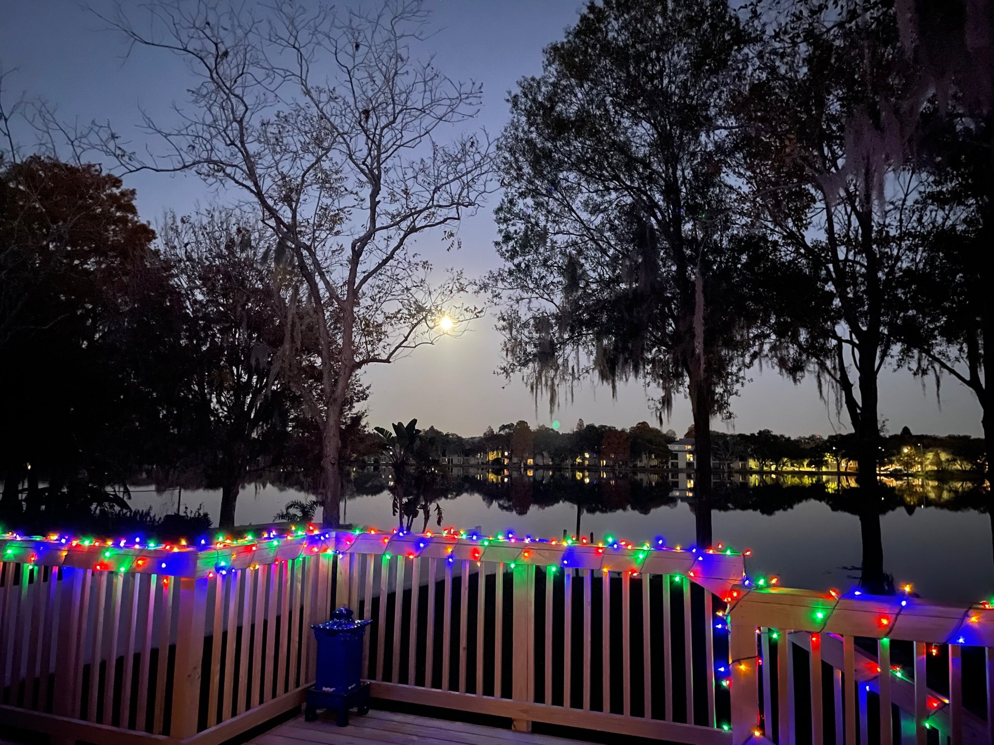 Green orb in iPhone camera Apple Community