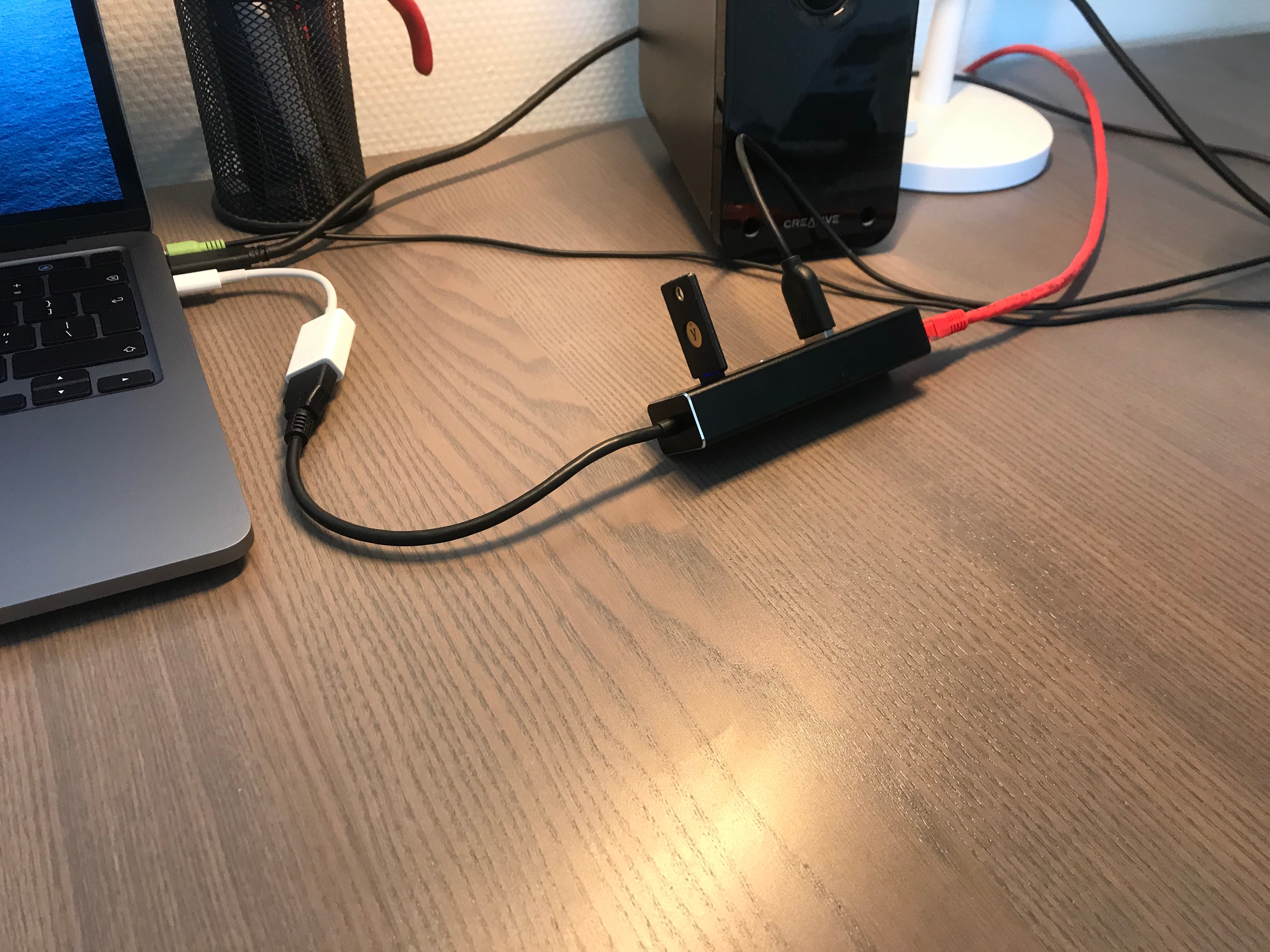 This $30 USB hub finally ended my MacBook port struggle