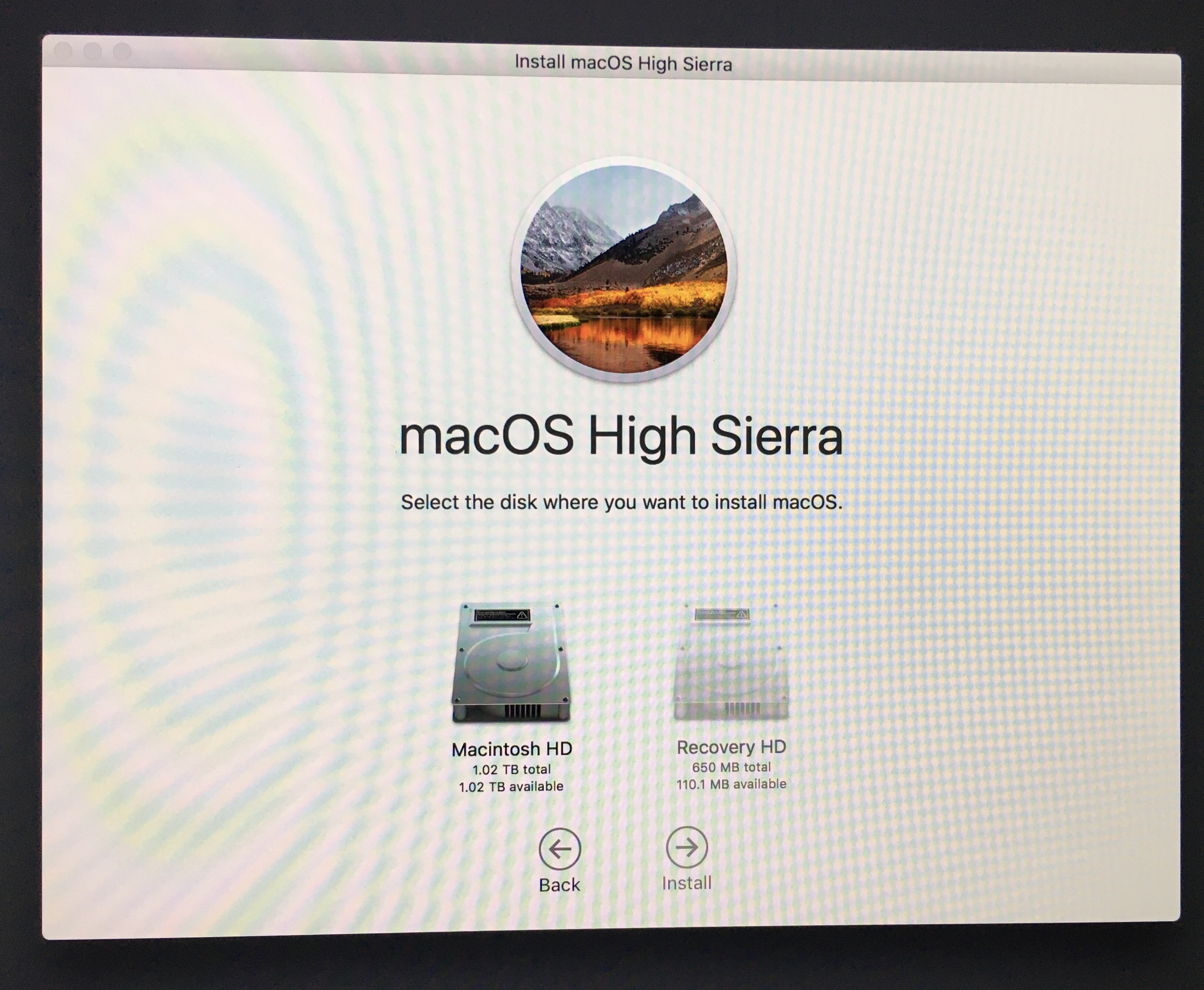 Install high sierra. Установщик Mac os. Установка по Mac os. Мак для монтажа. Процесс установки Mac os.