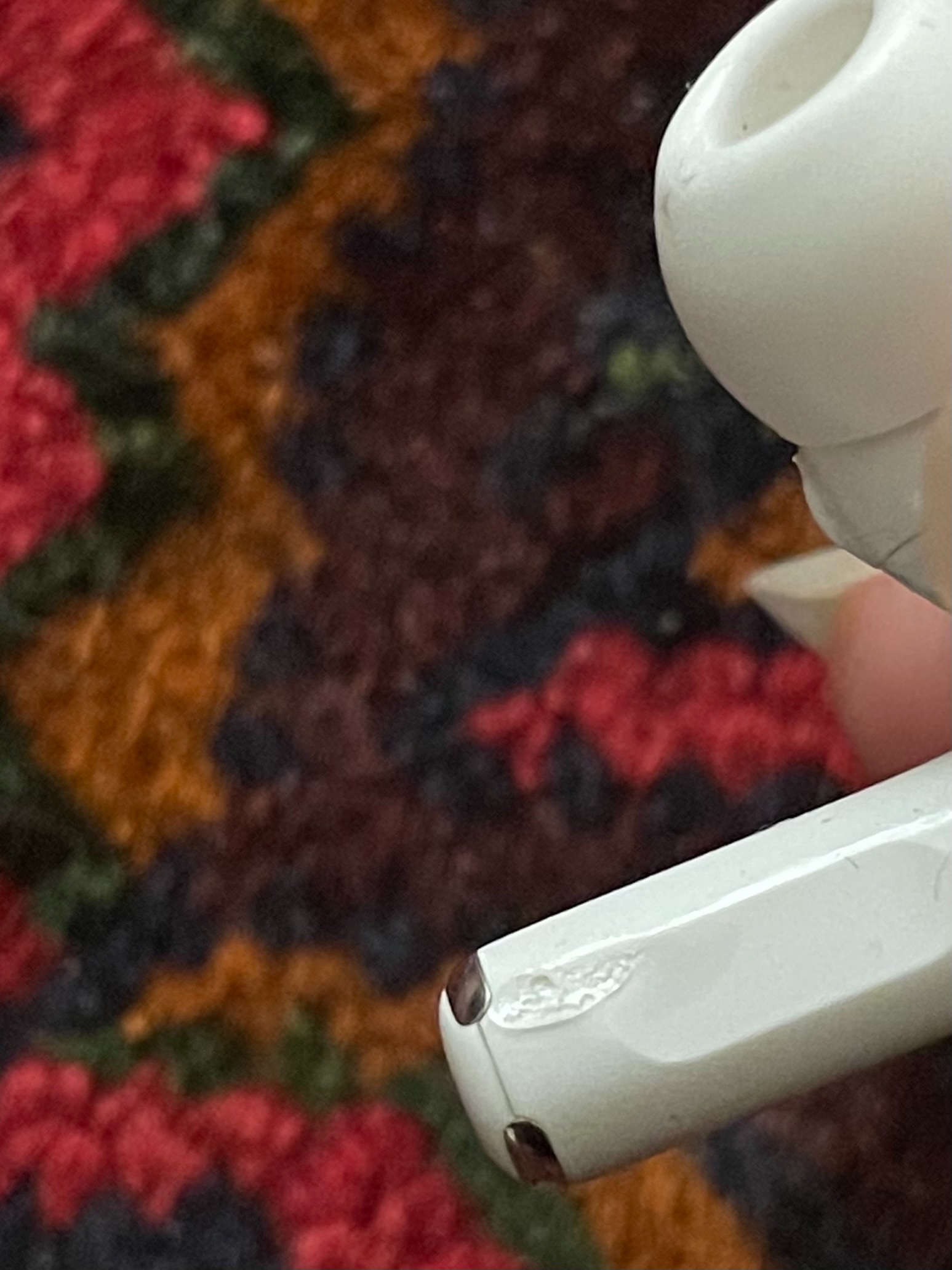 Airpods burn, burnt Apple Community