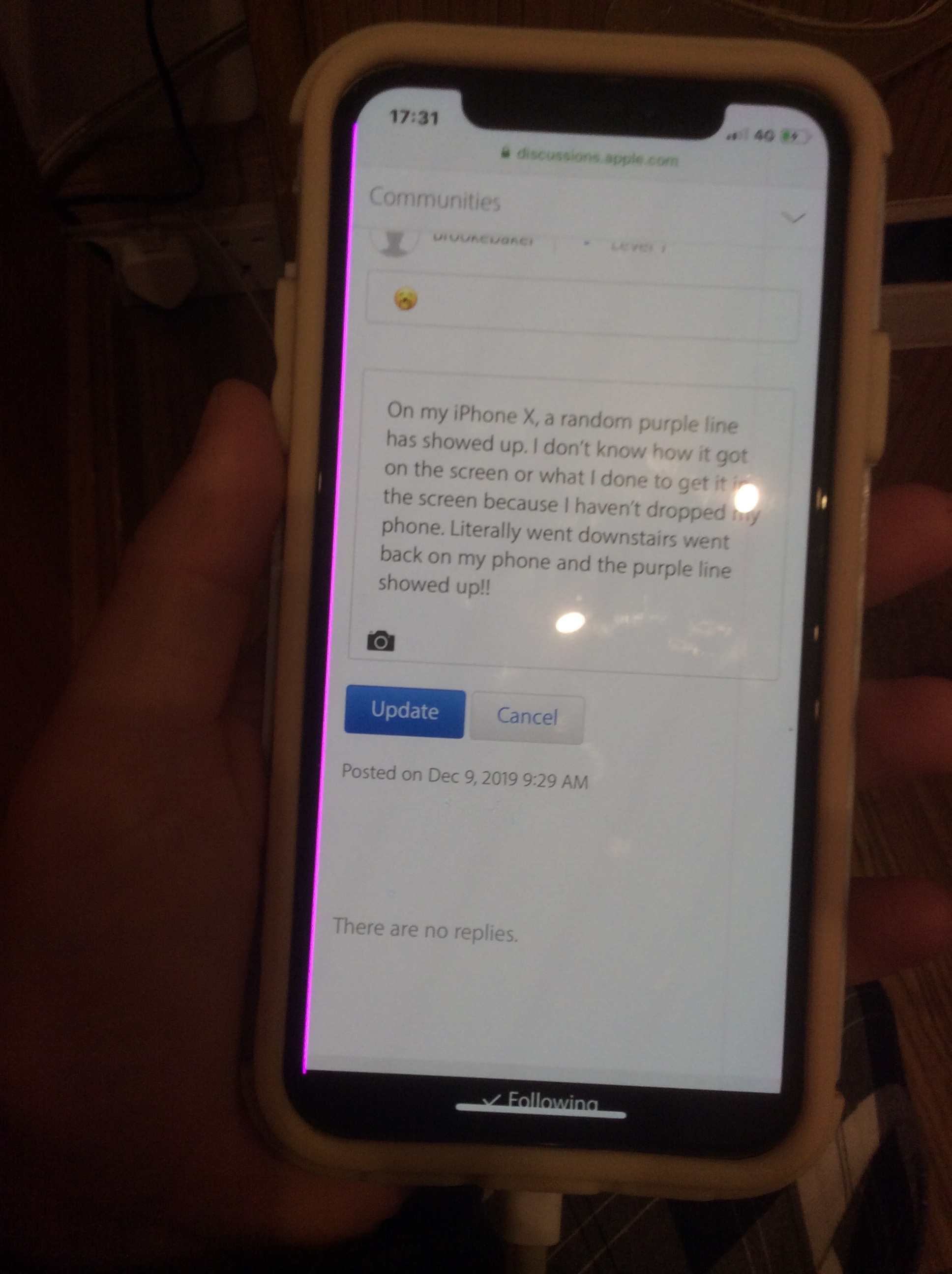 On my iPhone X, a random purple line has … - Apple Community