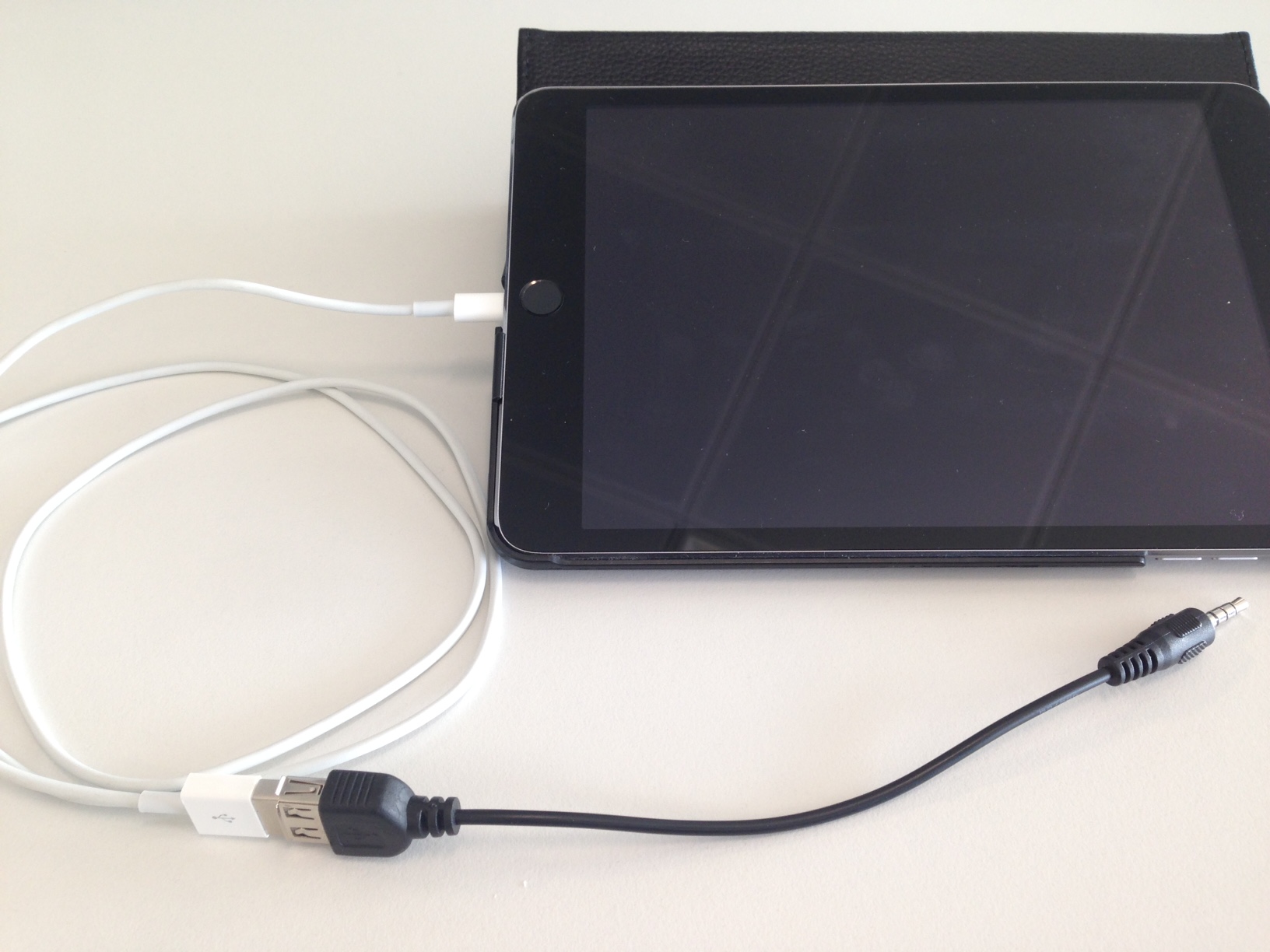 MOJOGEAR avec connecteur Apple Lightning pour iPhone et iPad