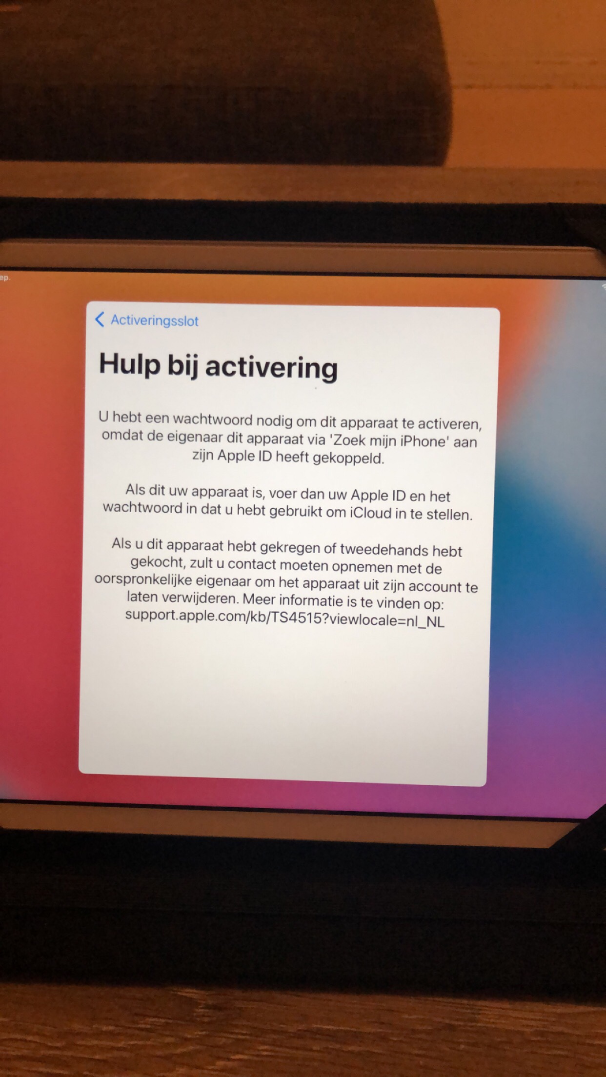 Midden zag Vermindering iPad activeringslot - Apple Community