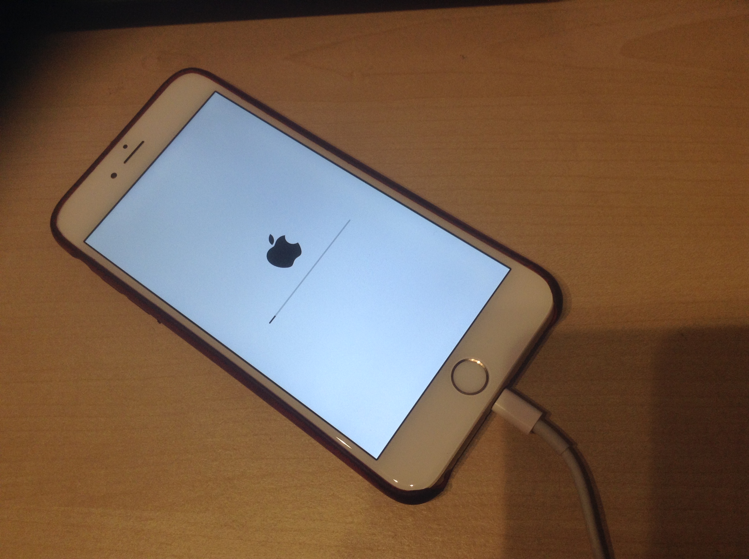 iphone 6 plus screen stuck on a yellow lo… Apple Community