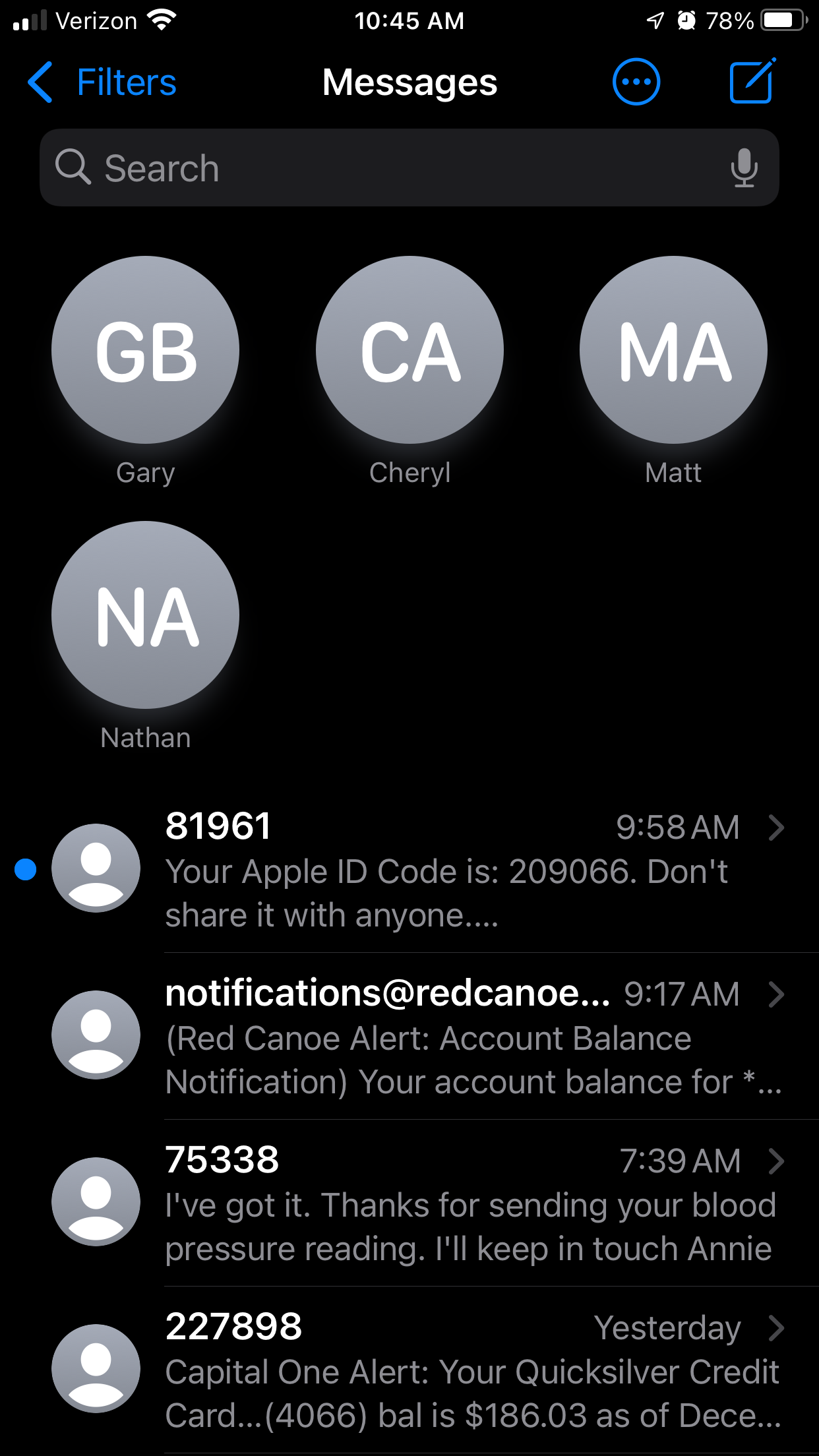 Circle with initials on list of texted co… - Apple Community