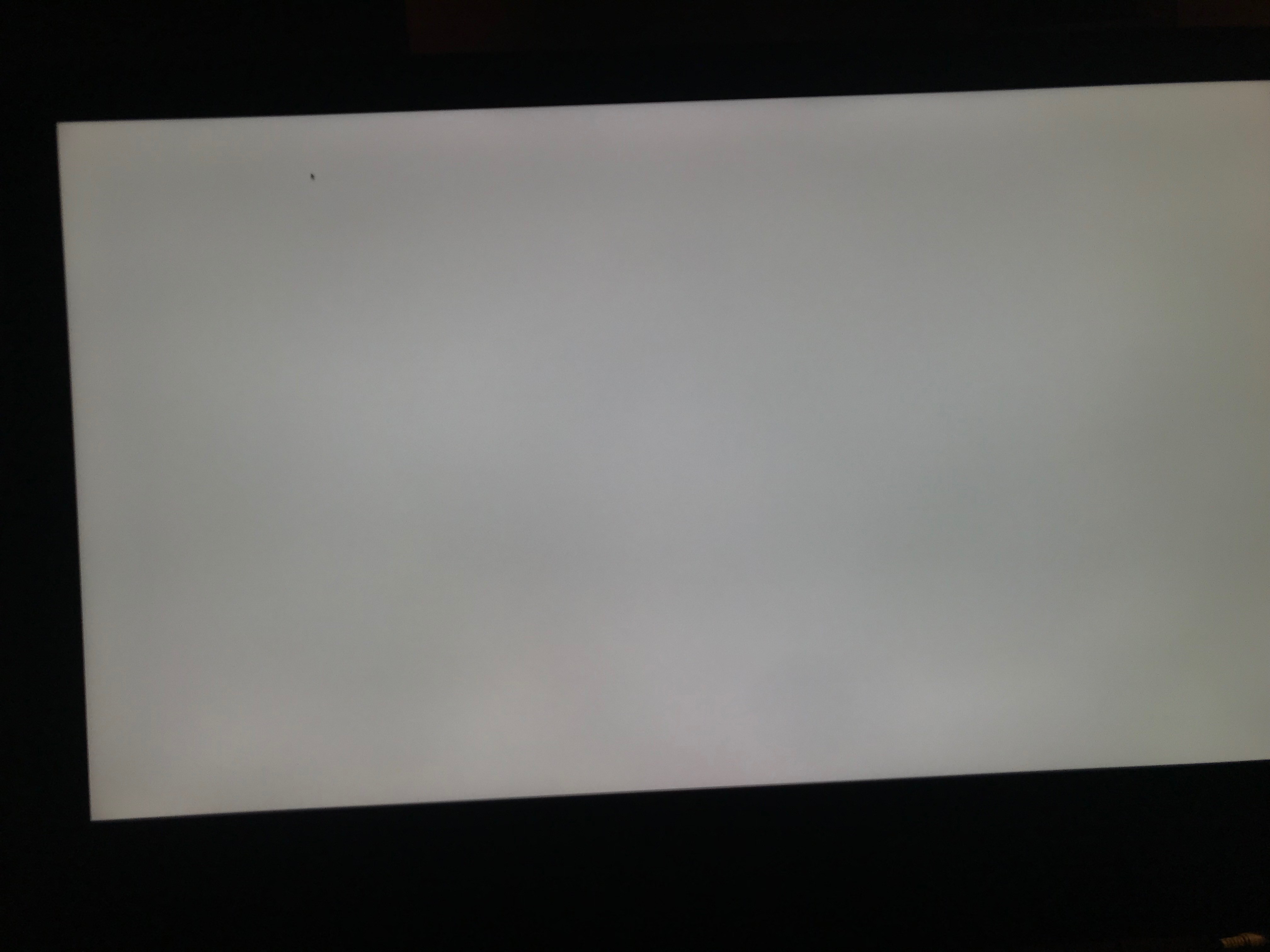 Is highly uneven screen brightness normal? Apple Community