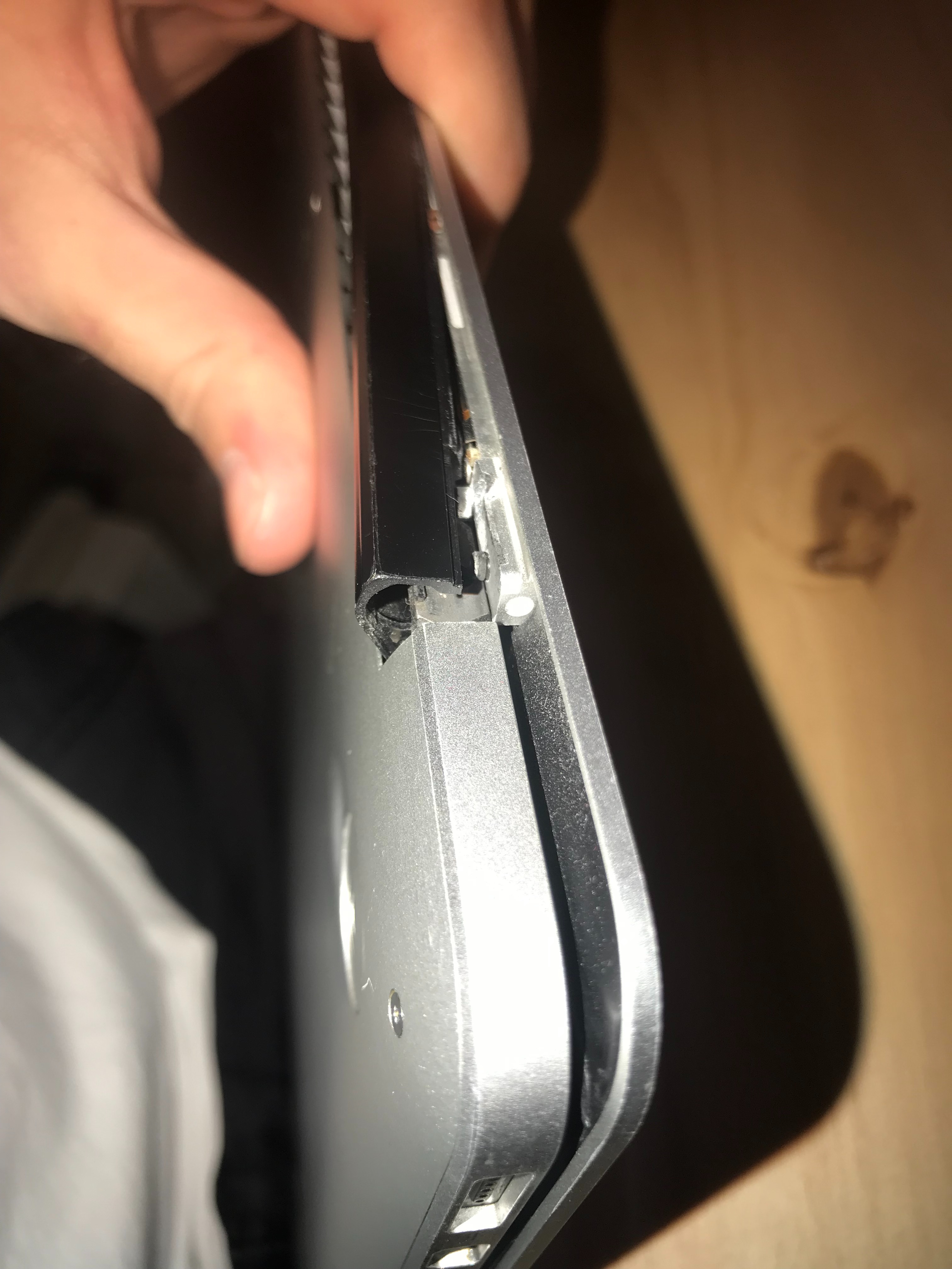 Macbook Pro Retina Early 2013 Broken Hinge Apple Community