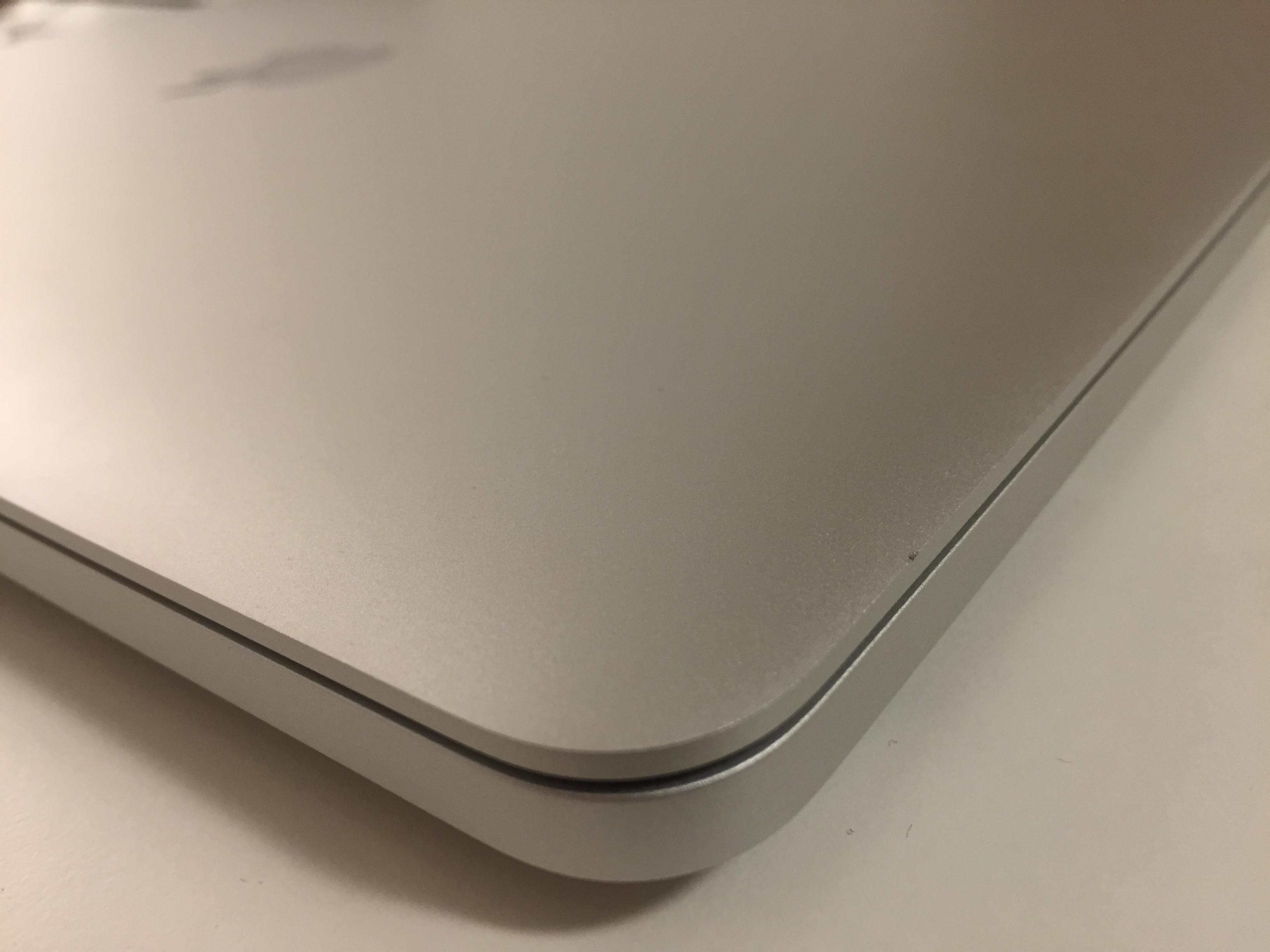 MacBook pro scratch - Apple Community