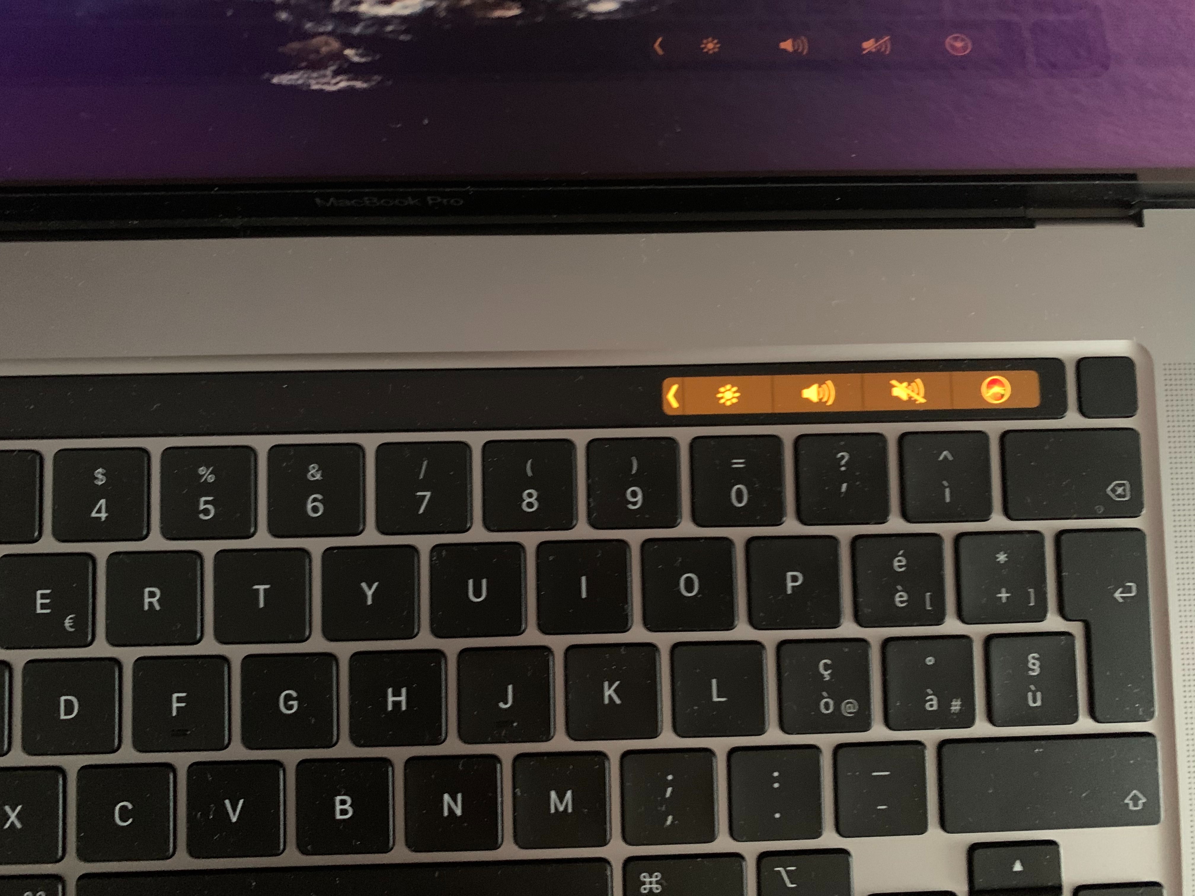 Touch bar strange on startup Apple Community