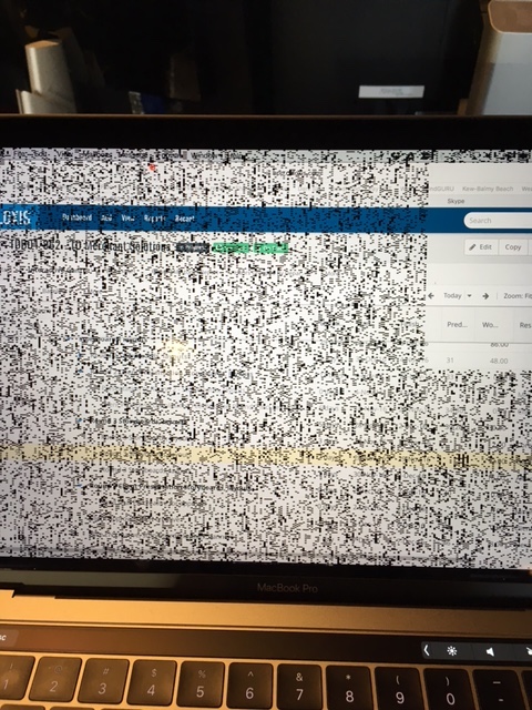 mac retina display everything pixelated