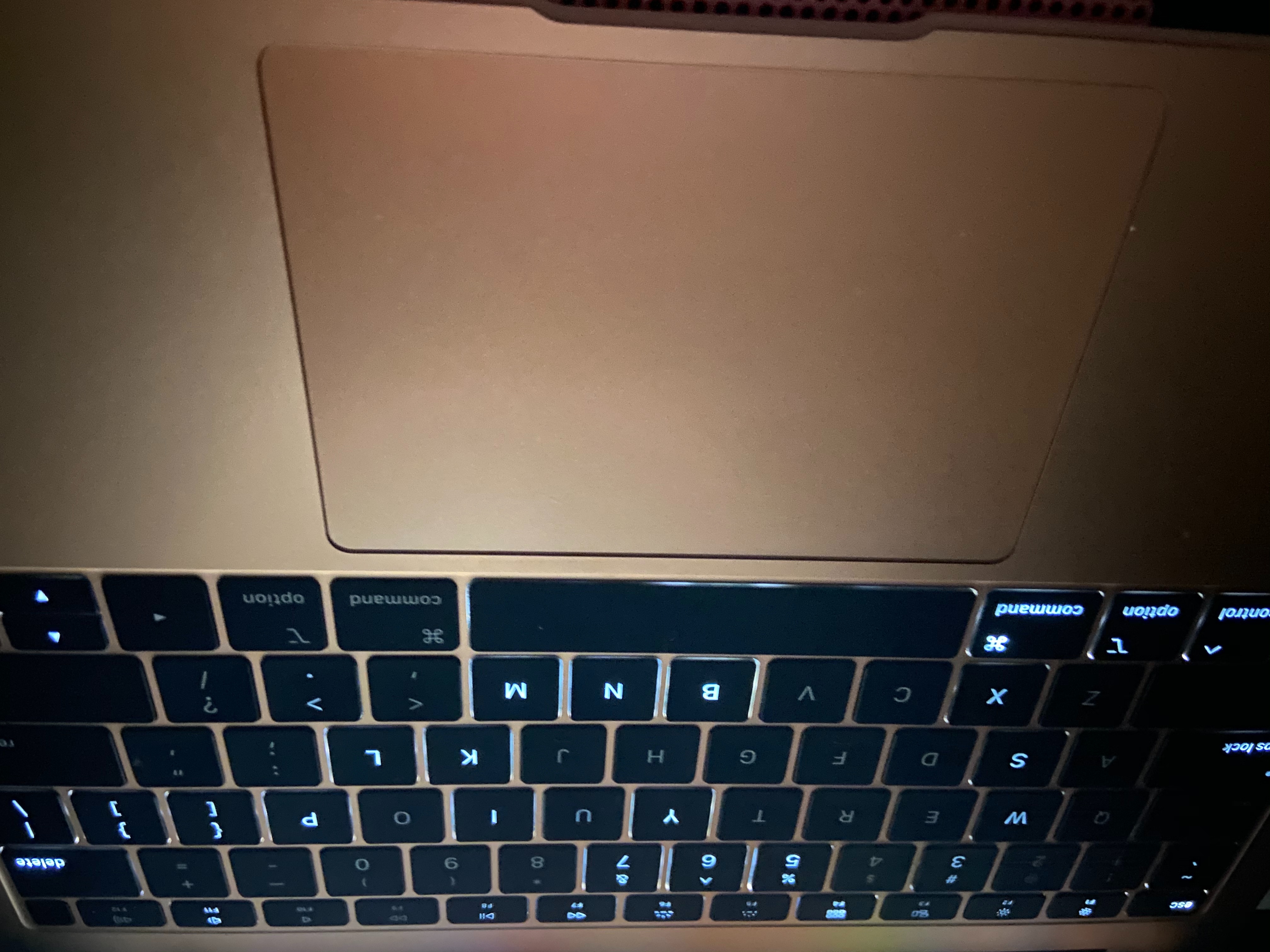 Kan ikke Hvilken en Cape why my keyboard light on macbook air flic… - Apple Community