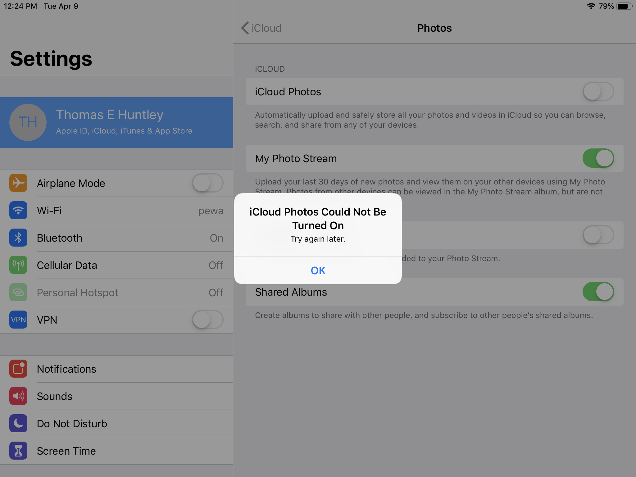 icloud photos won’t turn on on my ipad - Apple Community