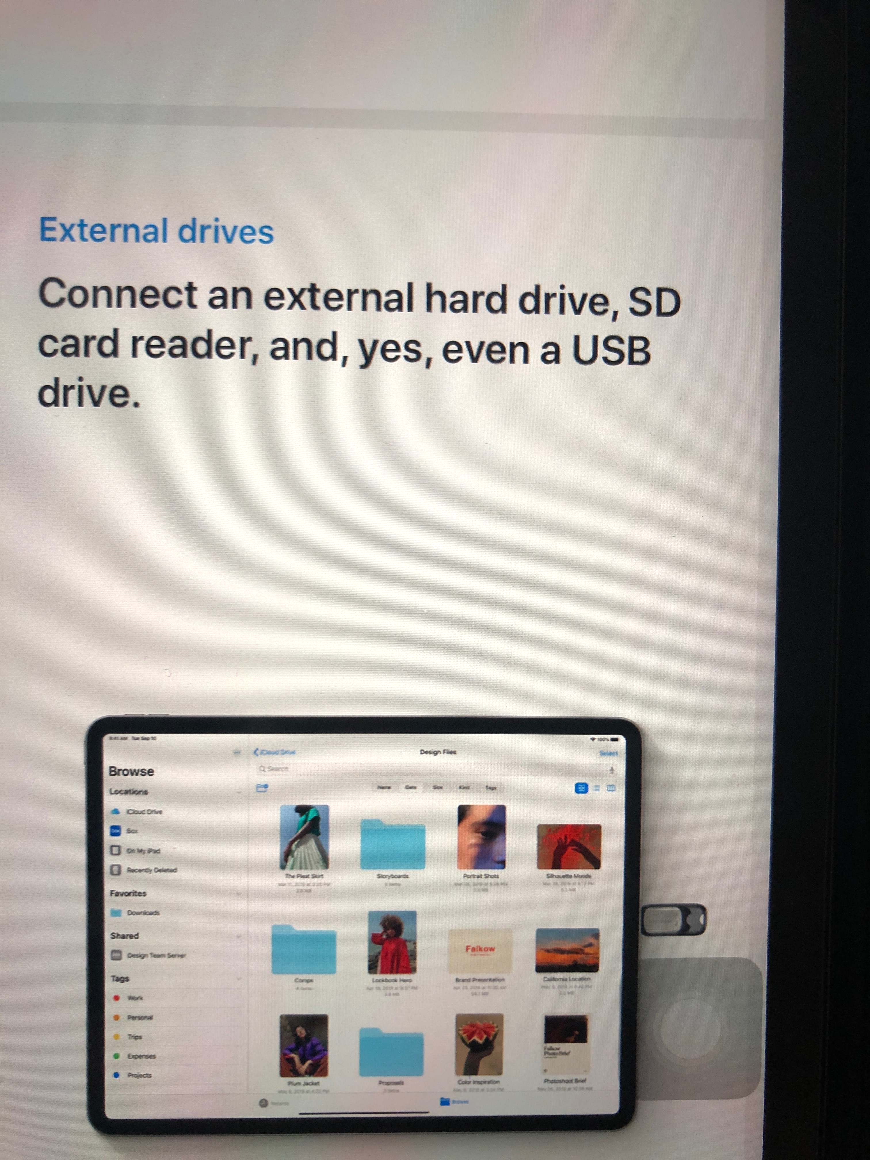 How do I connect an external with a… - Apple Community