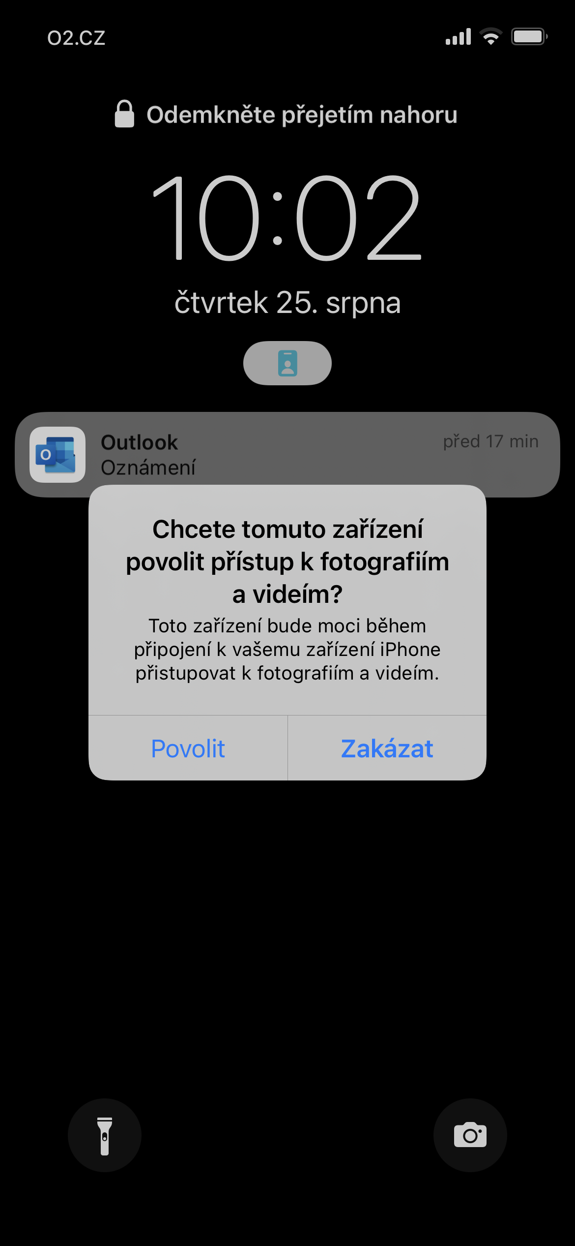 15.6.1 iOS freeze screen Apple Community