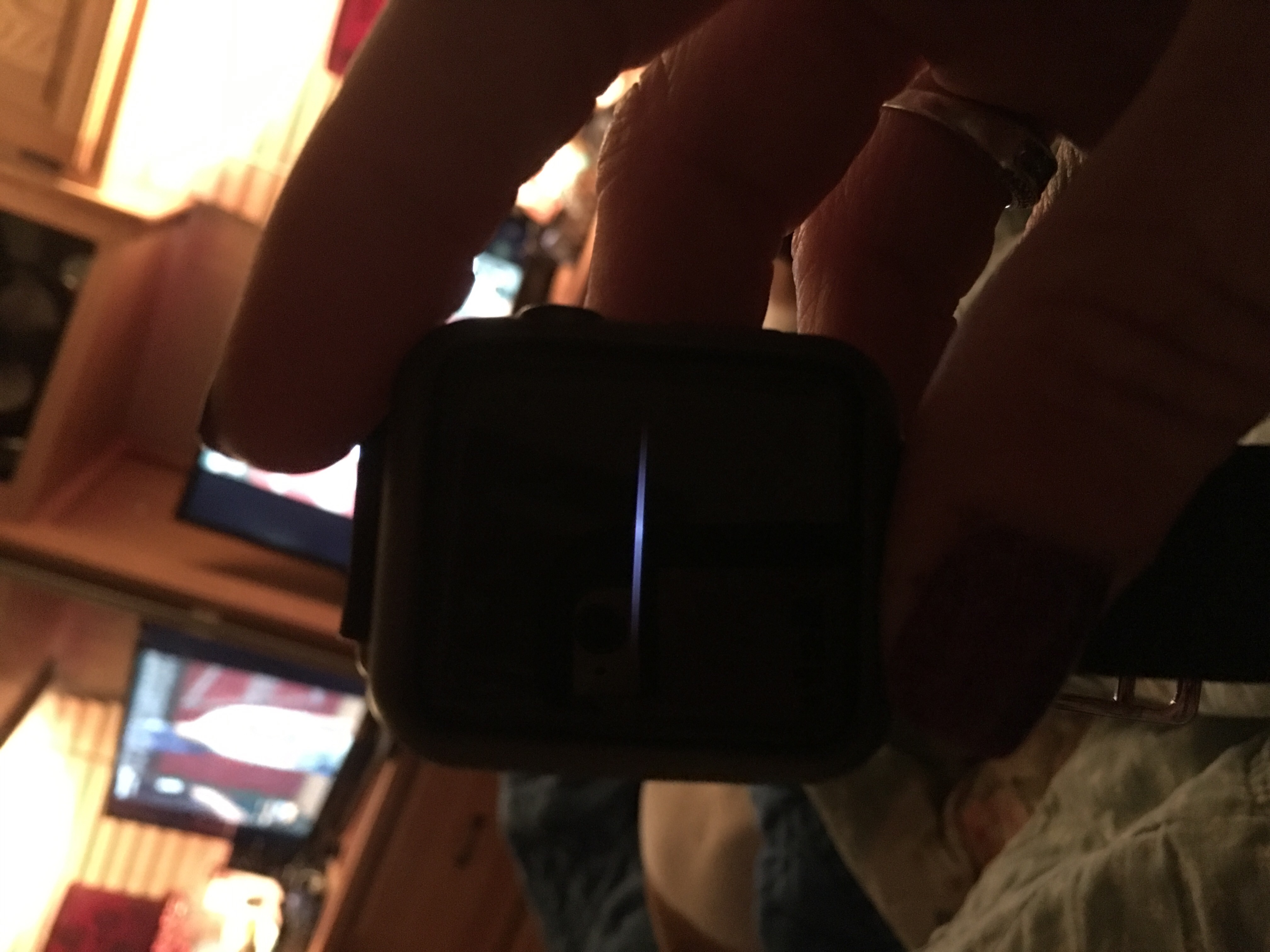 White line on my black screen Apple Community