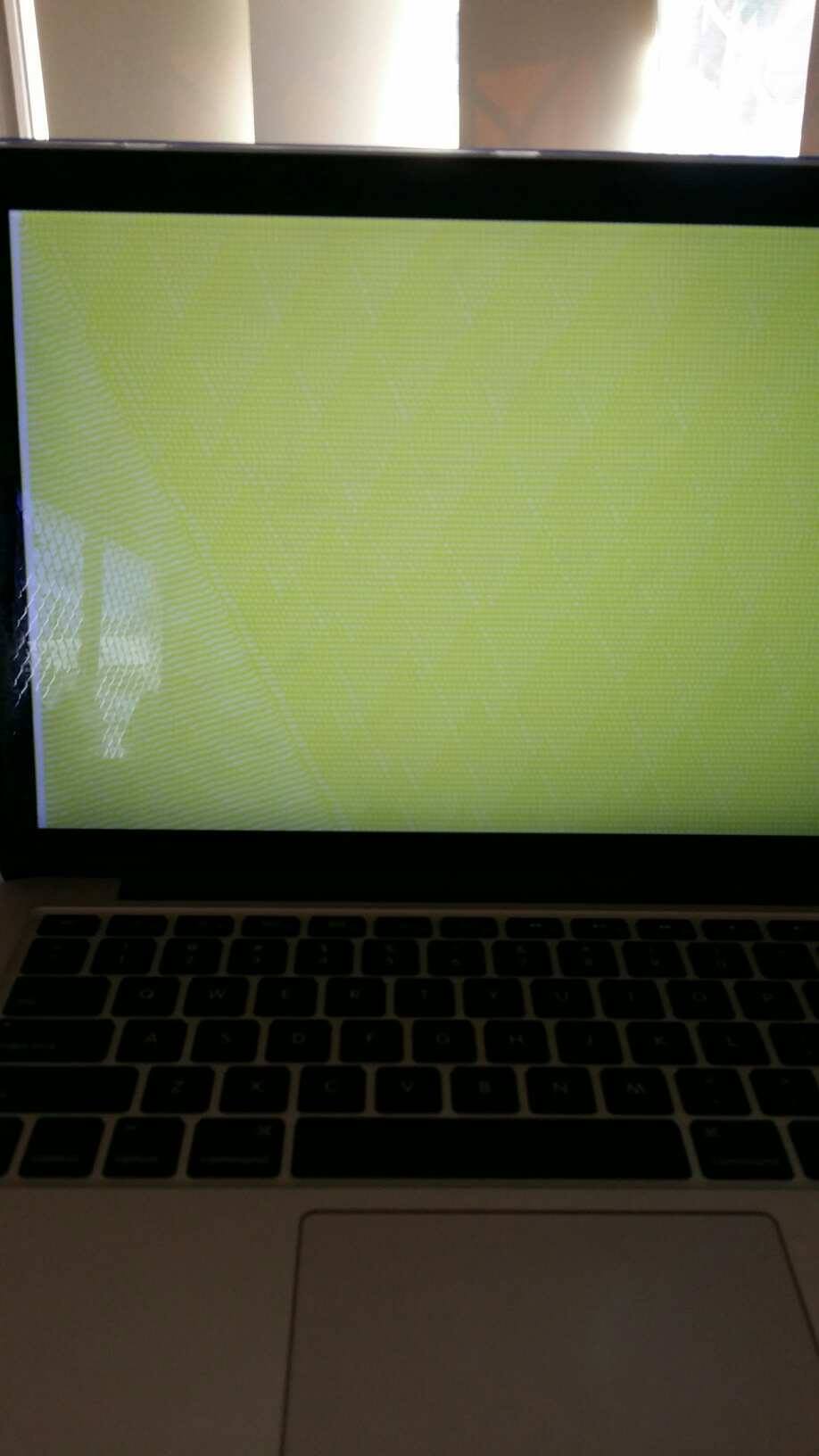 Macbook Pro Retina Display flickering ran… Apple Community