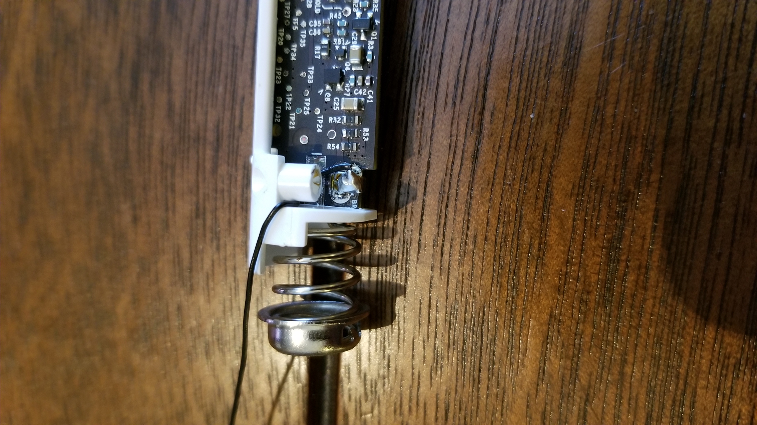 bluetooth keyboard battery exploded or le… Apple Community