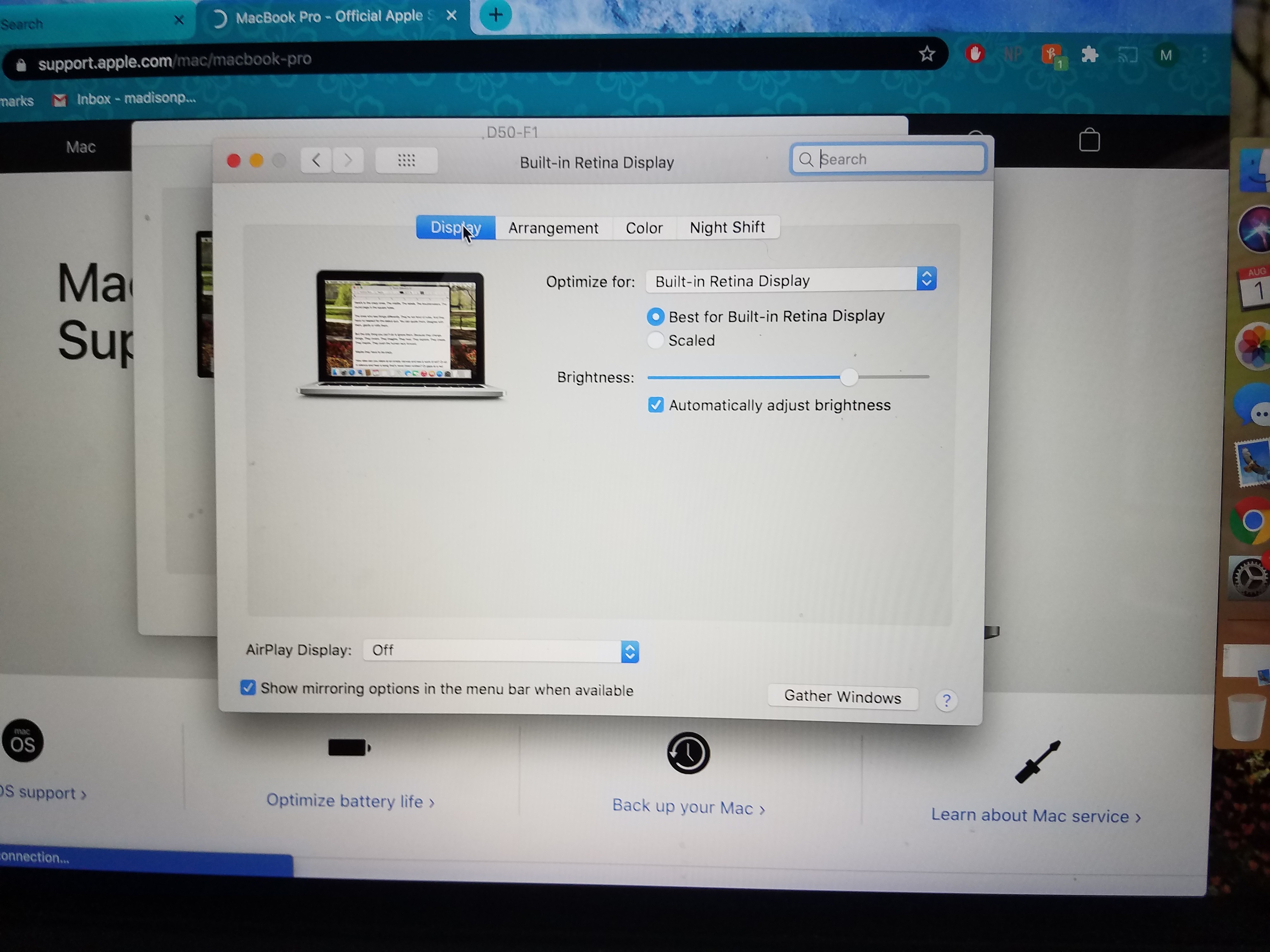 Macbook display only works when plugged i… Apple Community