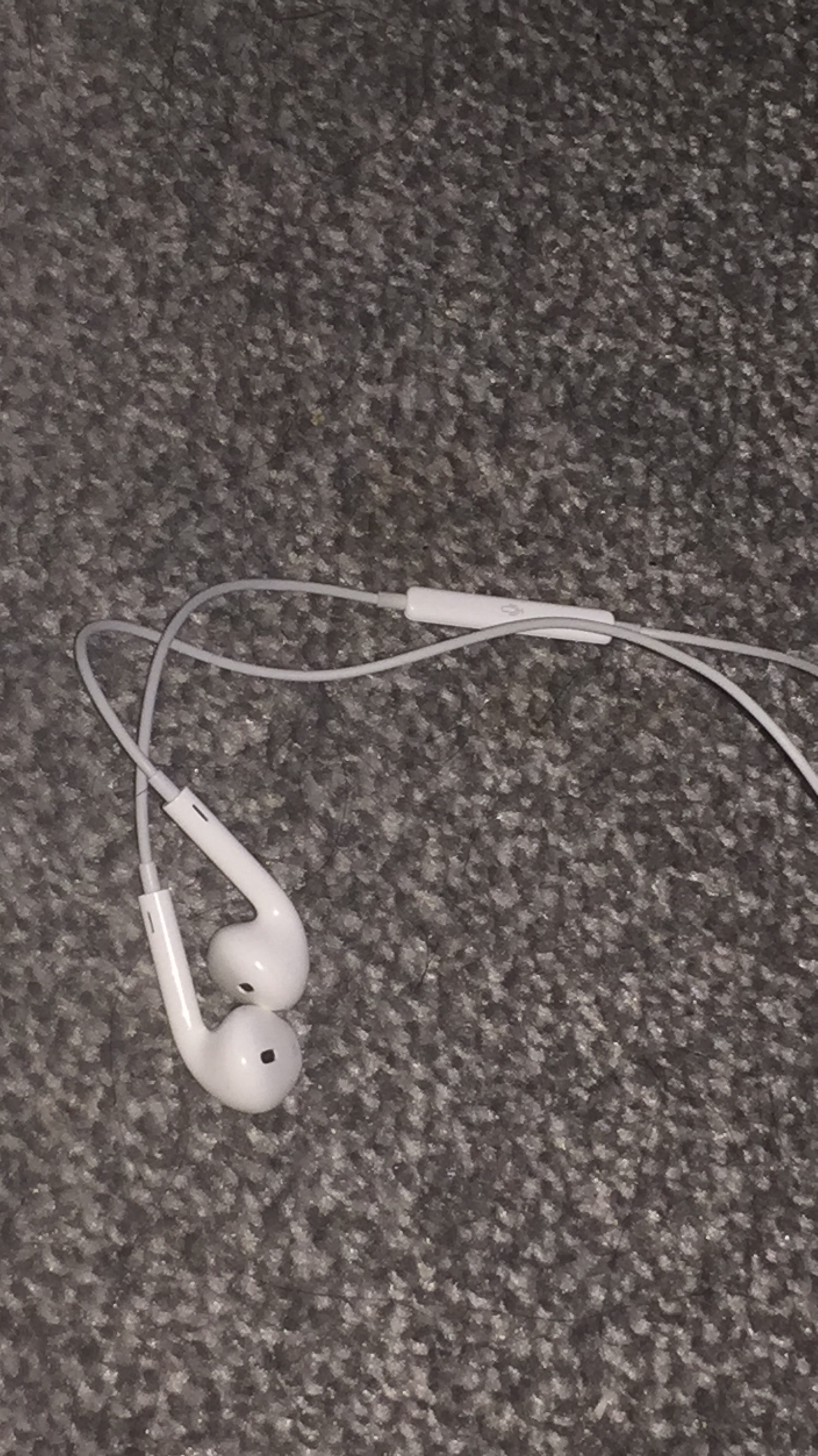 EarPods wired ones Apple Community