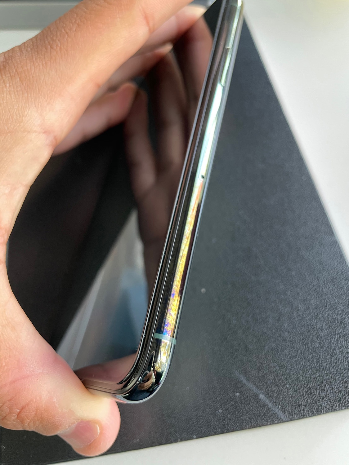 Stains in Stainless Steel in iPhone 11 Pr… Apple Community