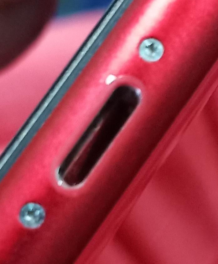 iphone 11 paint chipping Apple Community