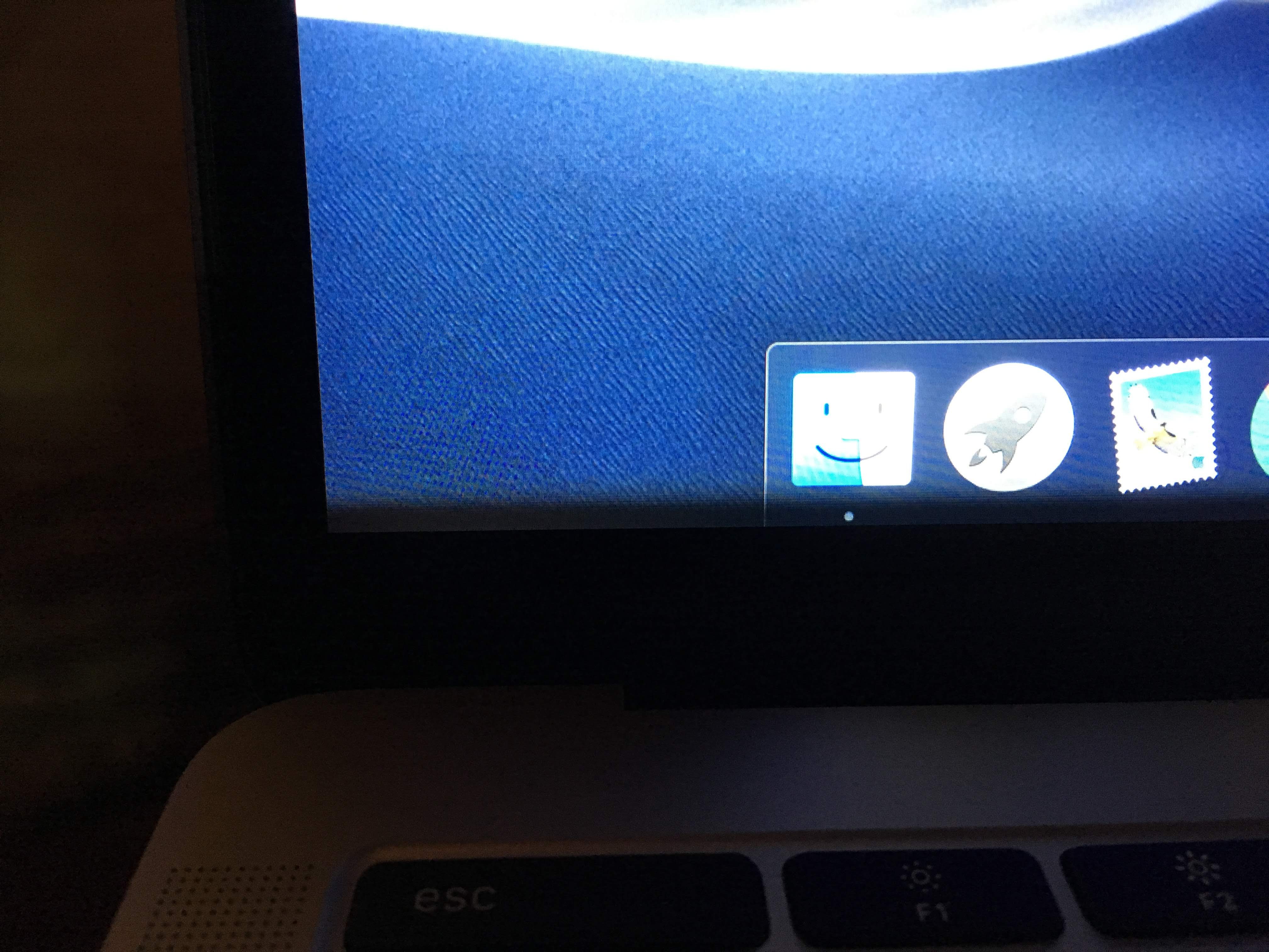 Brand New Mcbook Pro 16 screen flickering - Apple Community