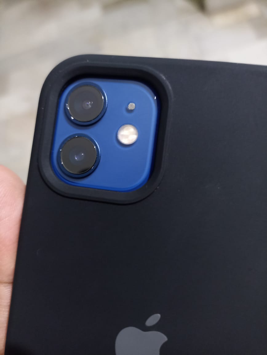 iphone 12 paint chipping off Apple Community