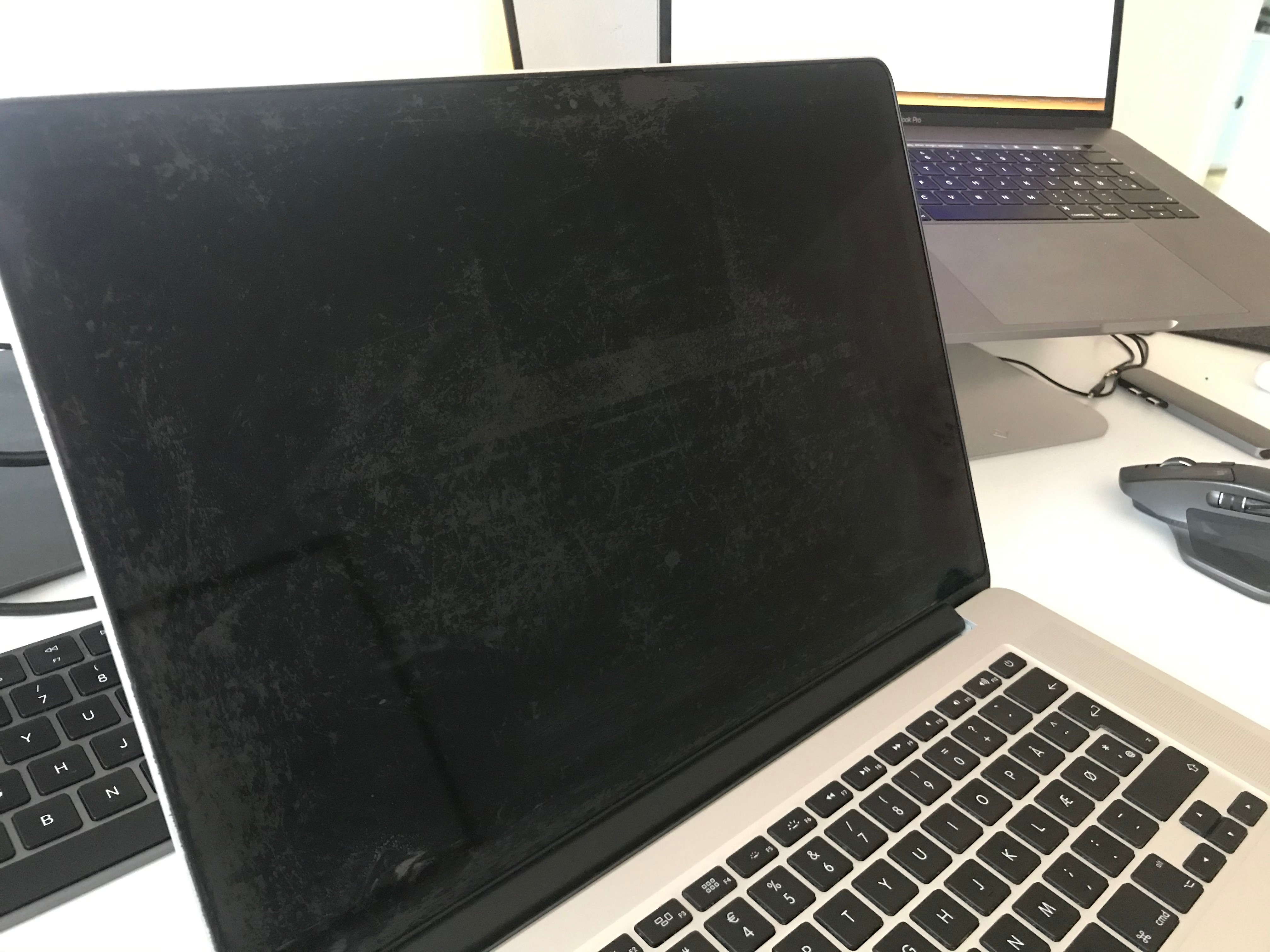 Remove marks from apple macbook pro screen apple hong kong macbook pro