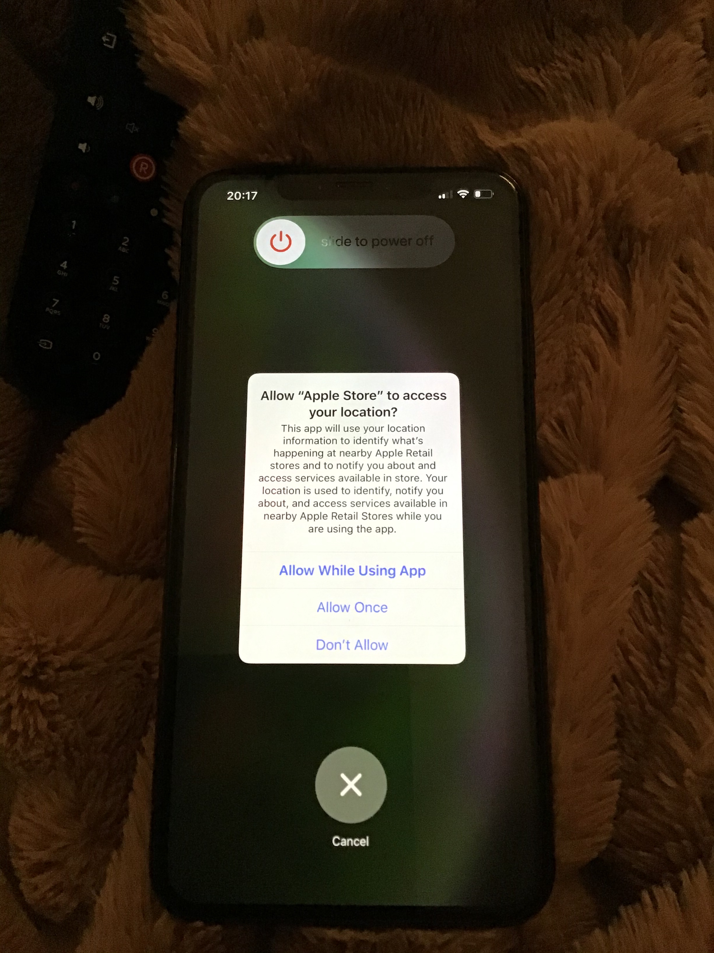 iphone-frozen-on-lock-screen-apple-community
