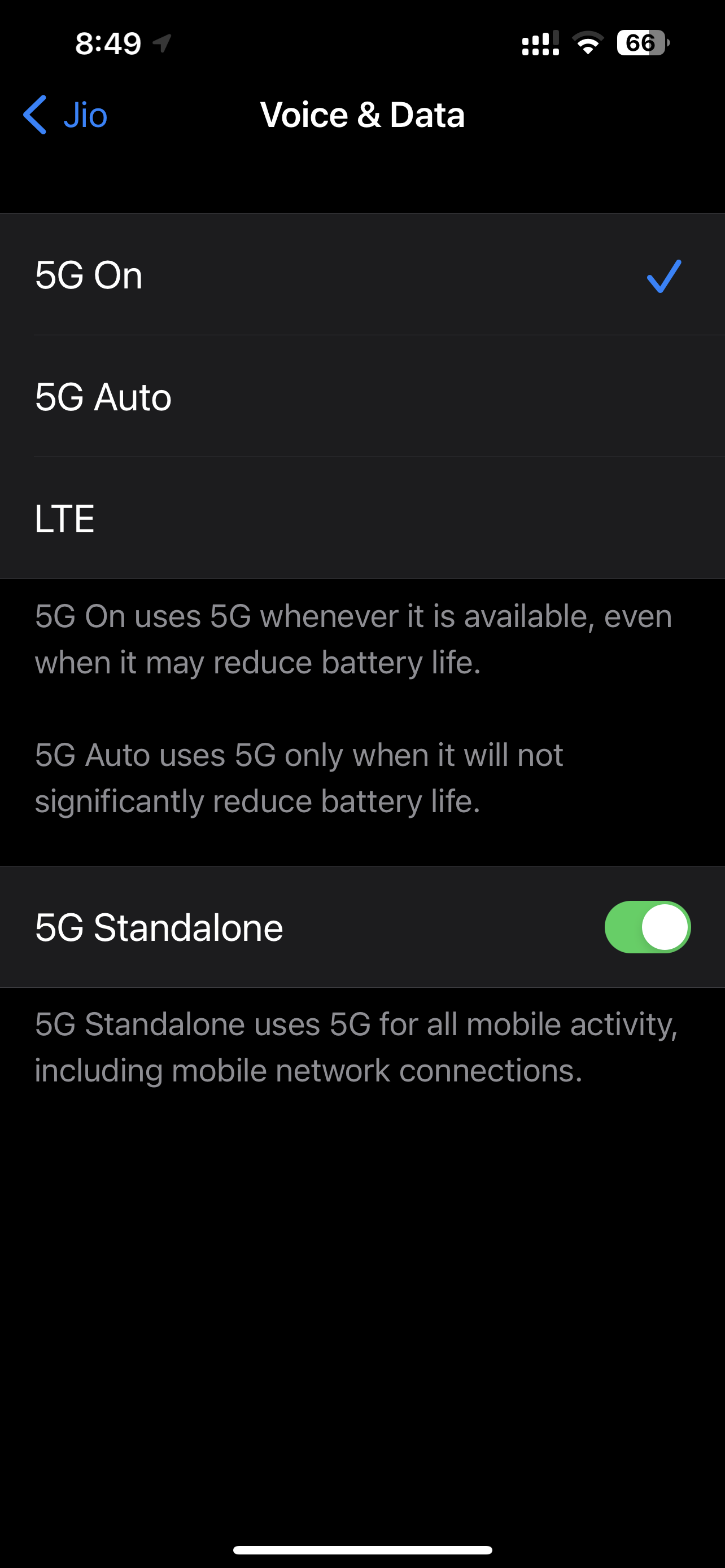 Anyone else missing 5G NR Connection Status in iPhone Field Test