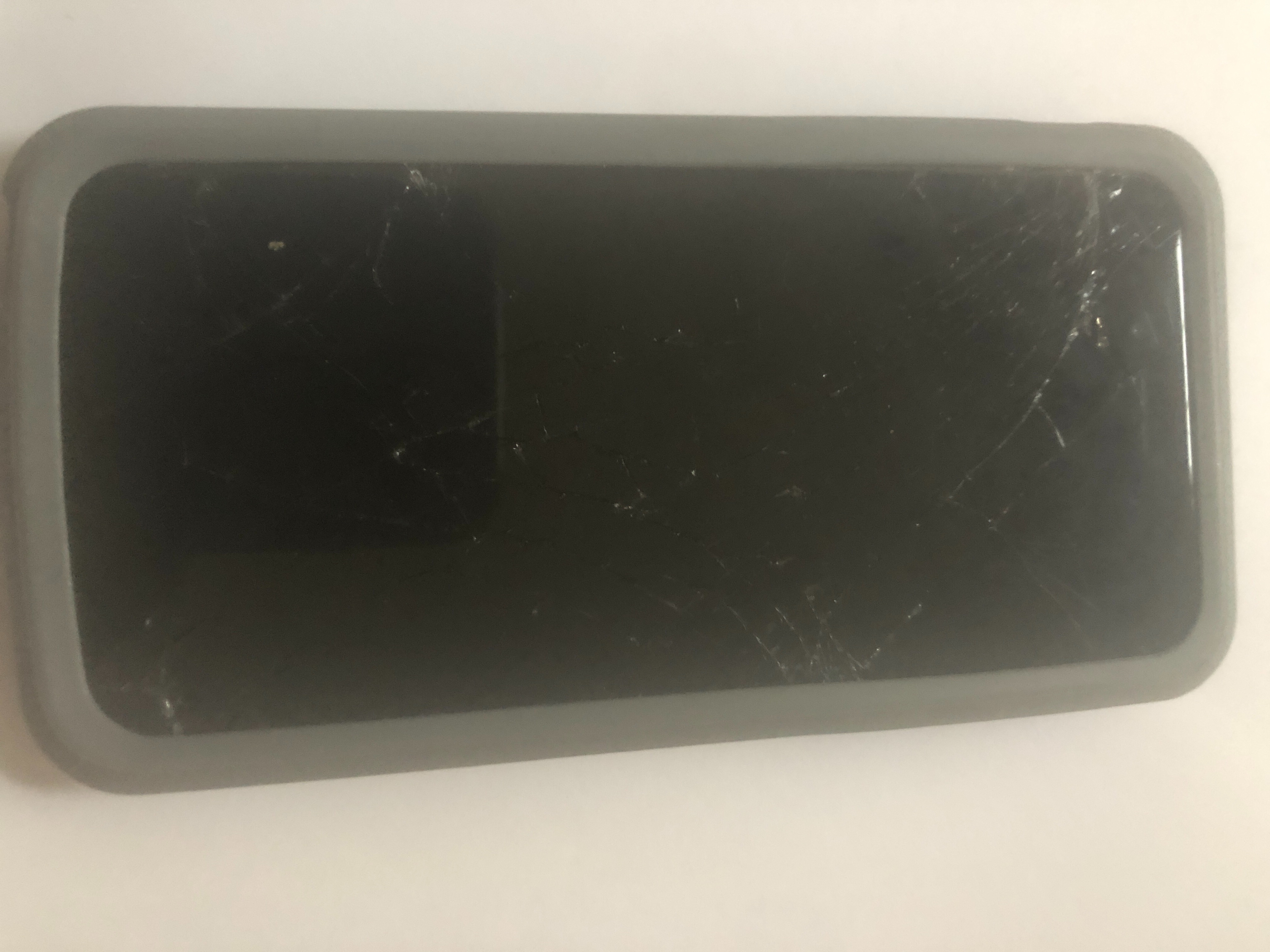 smashed-iphone-screen-and-forgotten-passc-apple-community