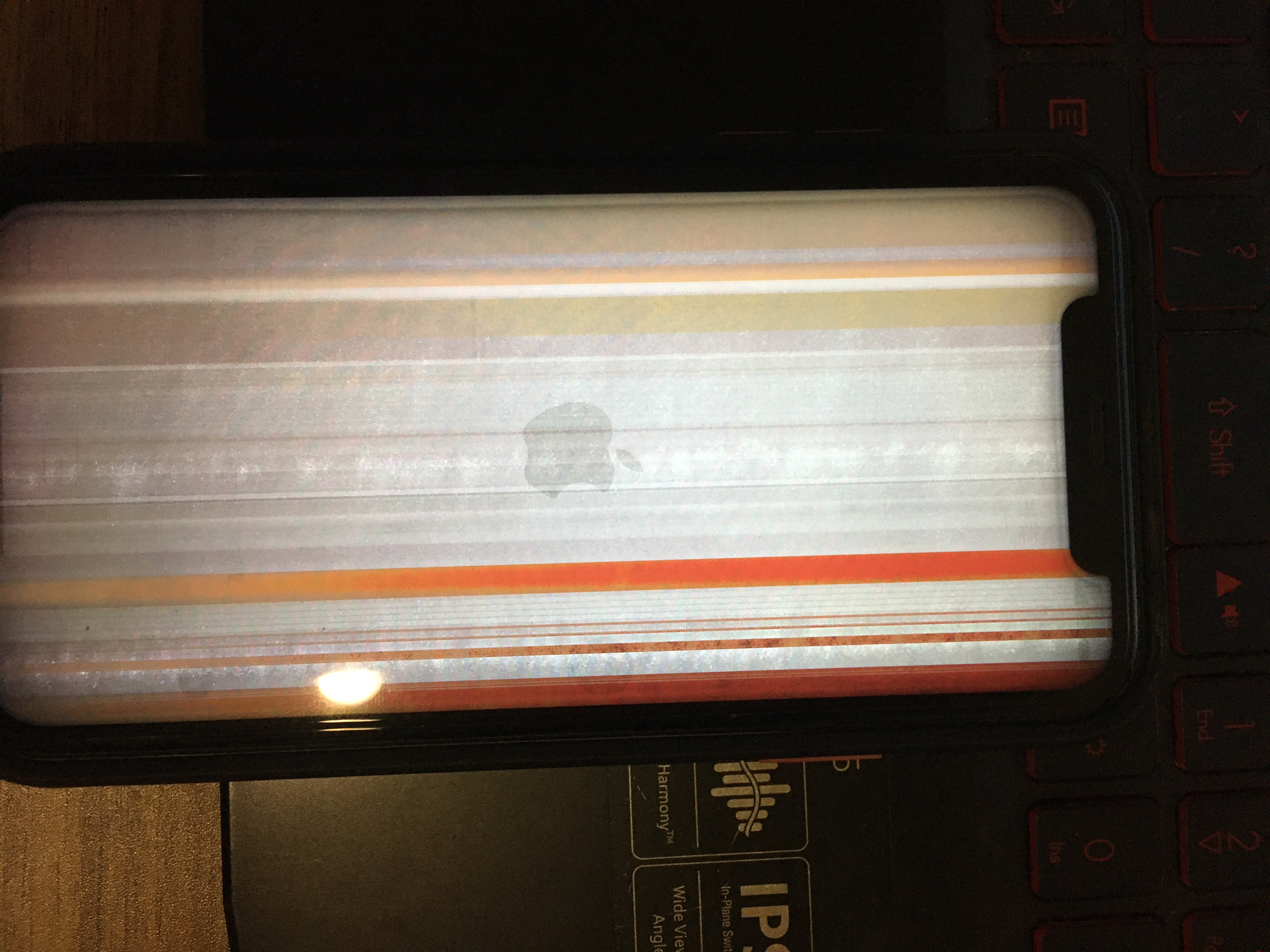 ipad screen flickering horizontal lines