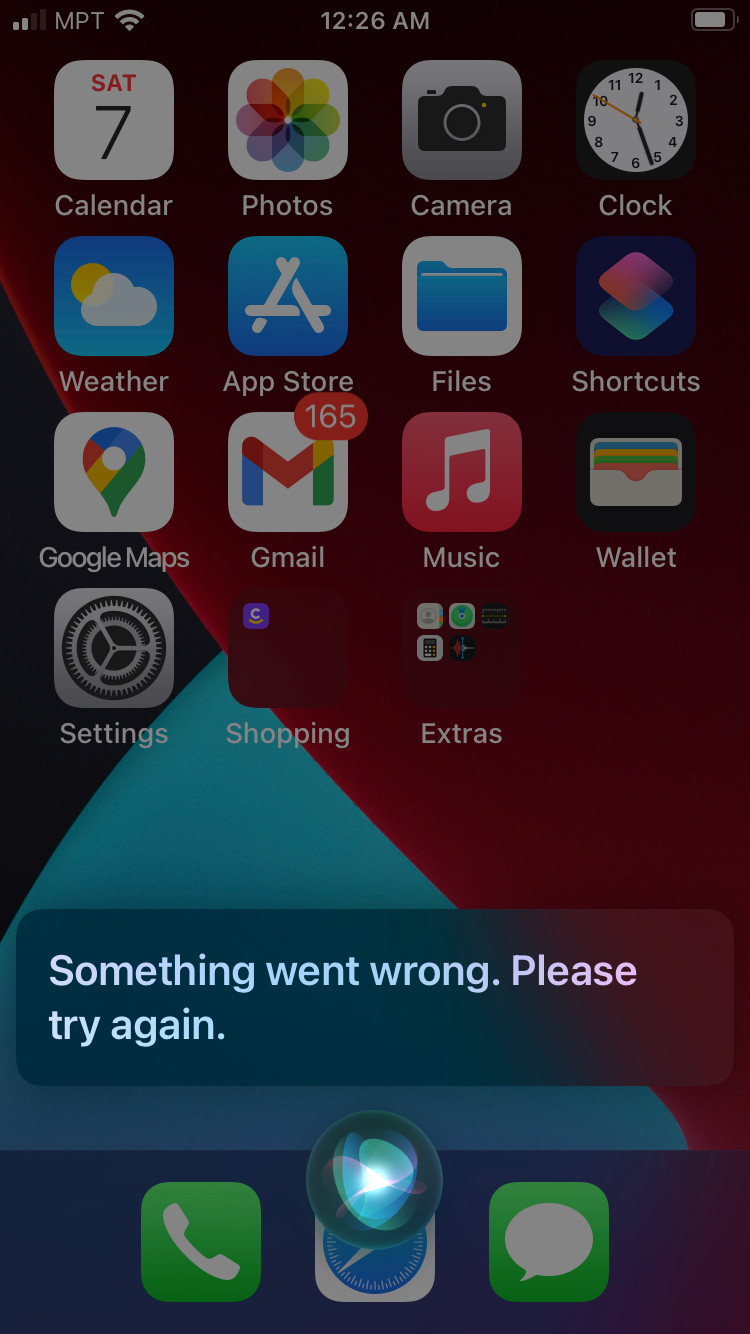 Siri keeps saying something went wrong - Apple Community