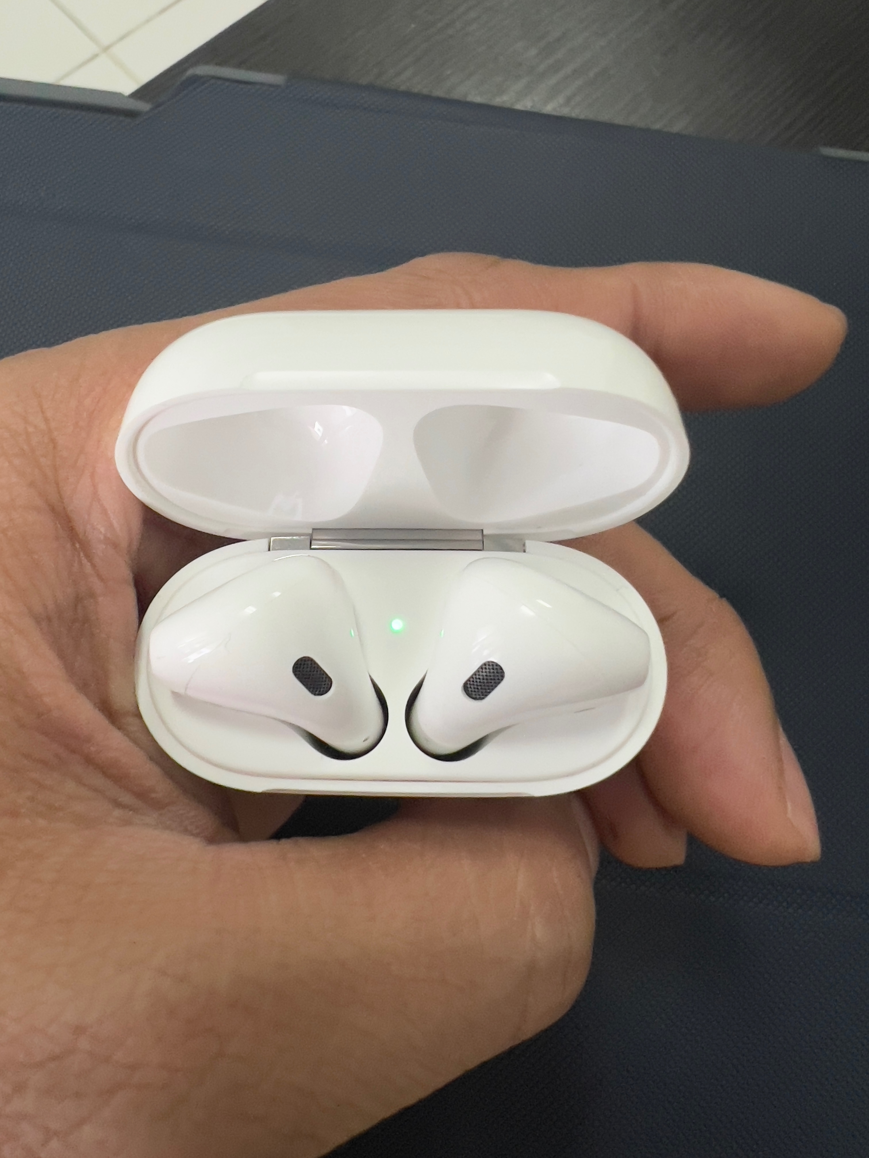 airpods-1st-gen-won-t-connect-with-my-dev-apple-community