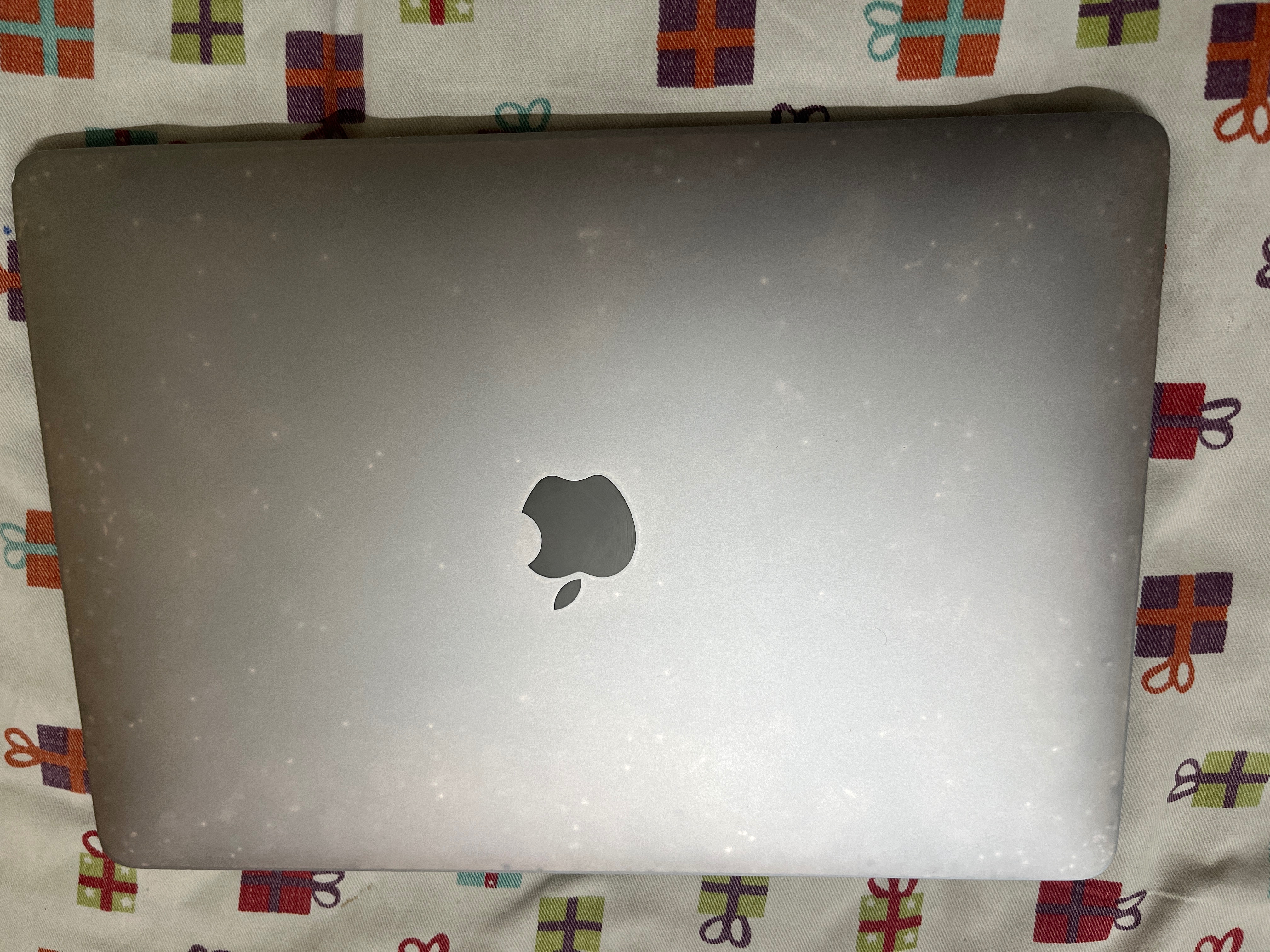 Apple - MacBook Pro 2017 13-inch【傷・へこみ等あり】 Apple - MacBook Pro 2017 13-inch【傷・へこみ等あり】 Amazon